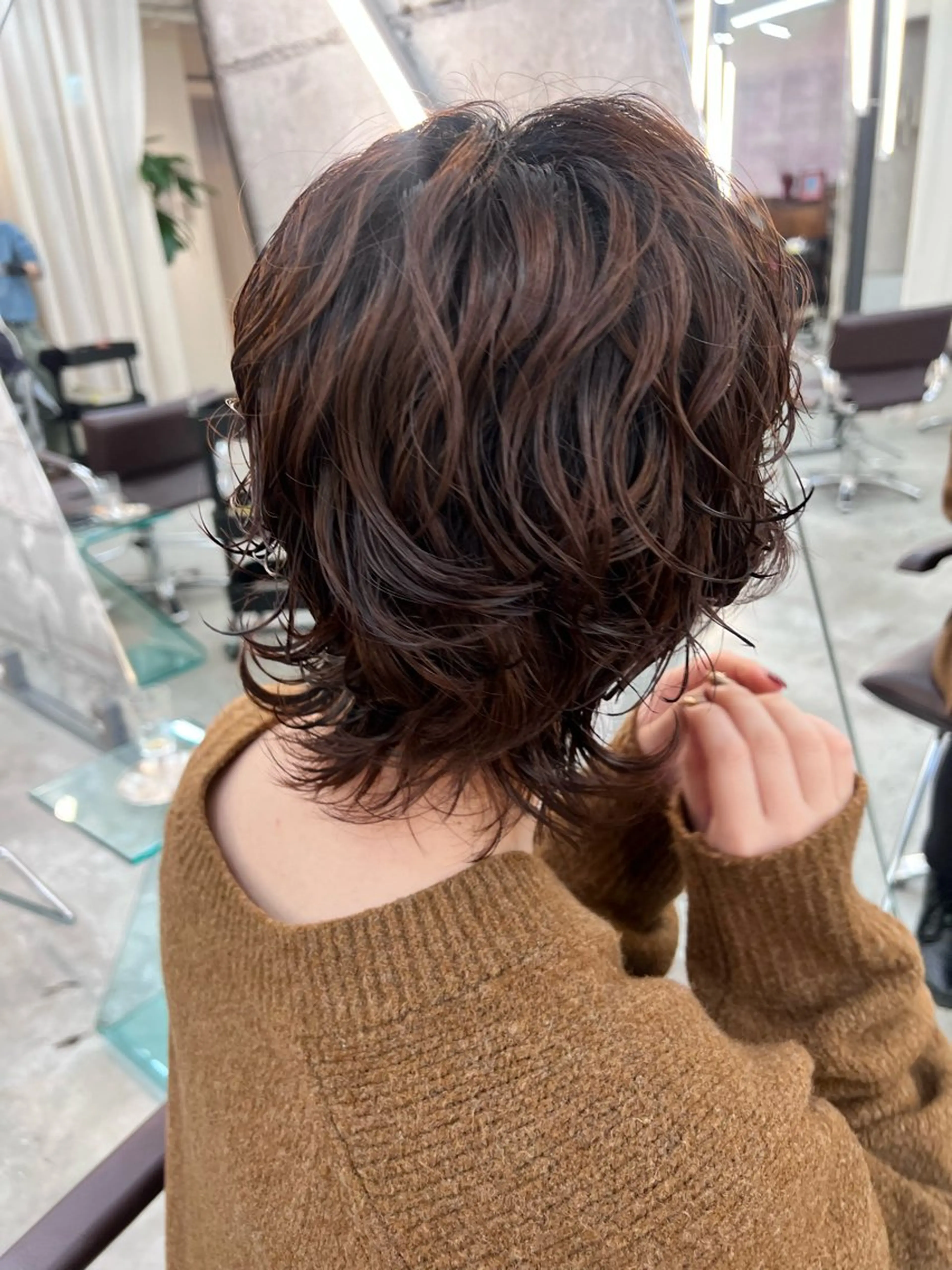 ミディアム カラー パーマ カット ヘアカラー パーマ haco＋所属・圧倒的デザイン力 店長🎨RENAのヘアスタイル