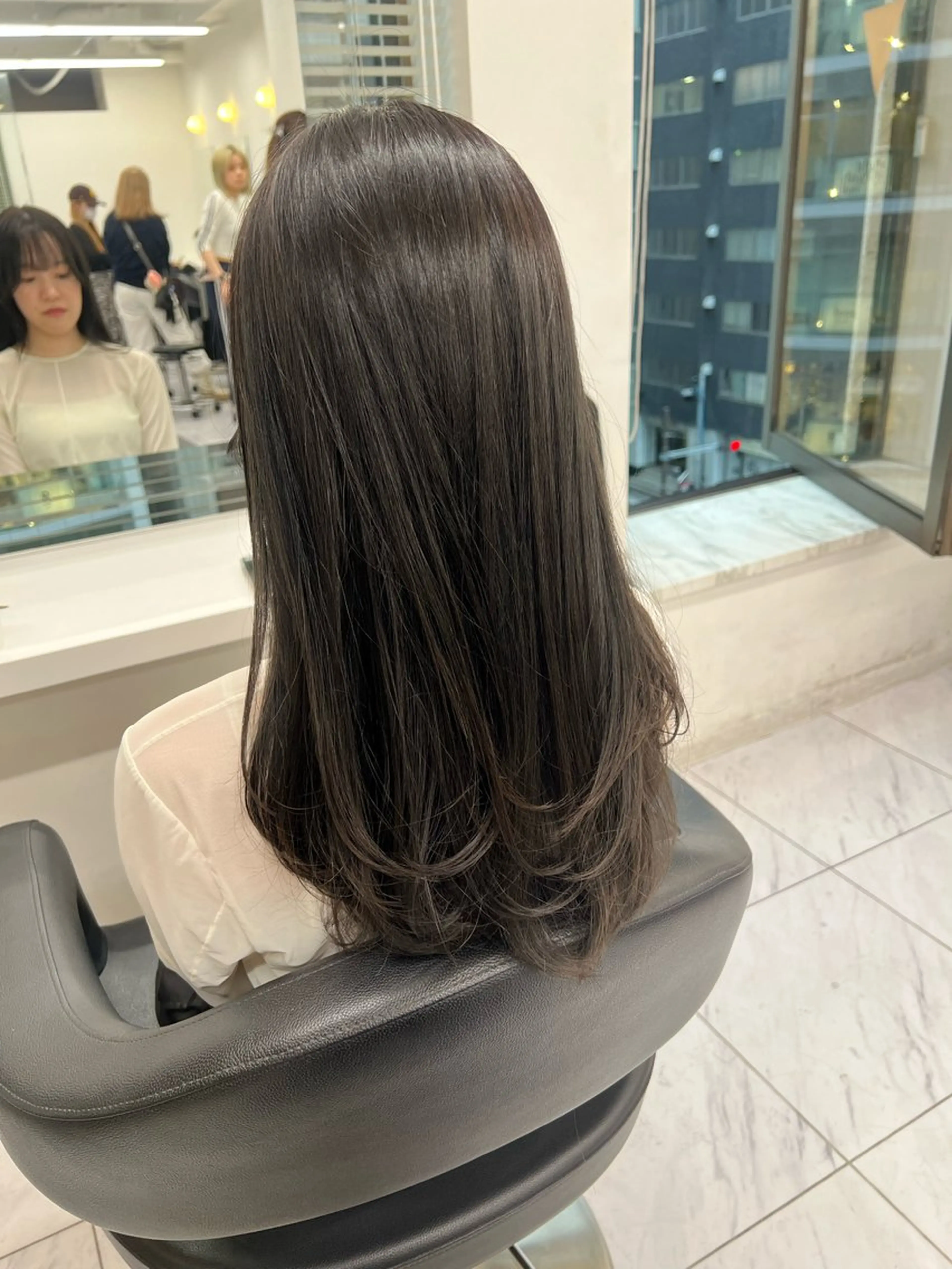 ロング カラー 韓国レイヤーカット /REIのヘアスタイル