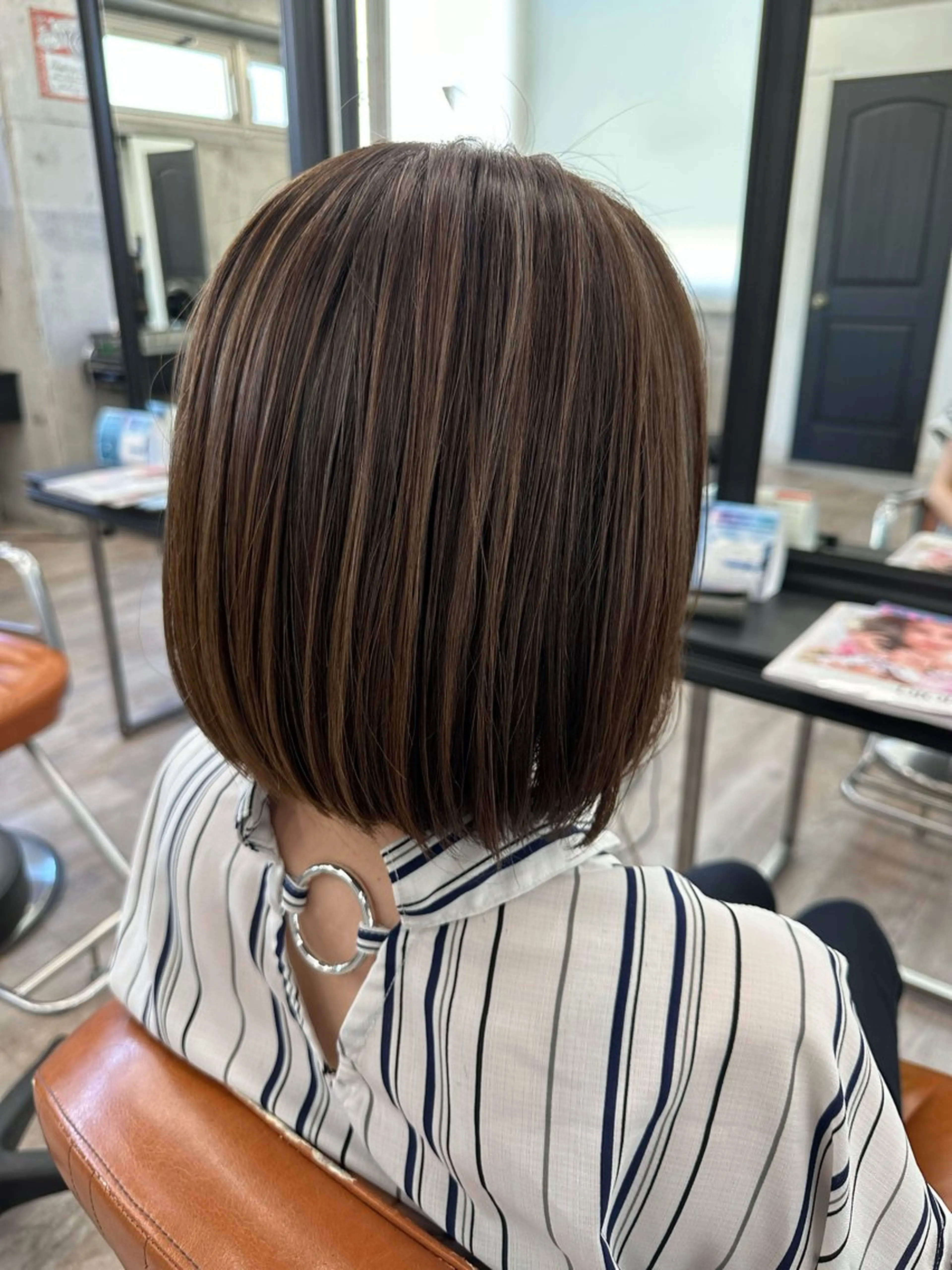 ショート カラー ベージュカラー ブラウンカラー ハイライトカラー ミルクティーブラウン ミルクティーベージュ カット ヘアカラー トリートメント Moana by HEADLIGHT 川口店所属・川口髪質改善ウルトワ 🌈毛島健樹🌈のヘアスタイル