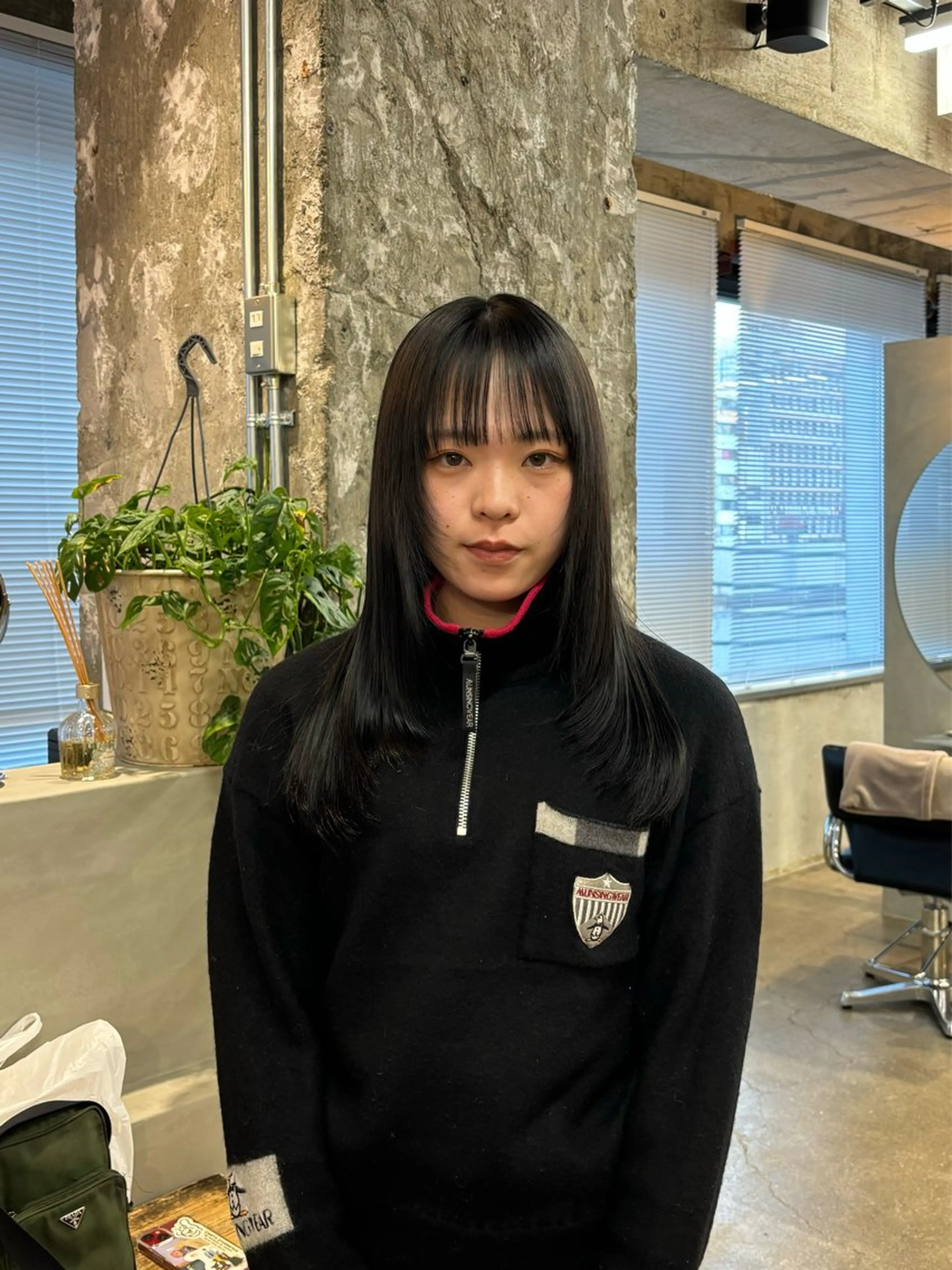 ロング 桂 奈穂のヘアスタイル