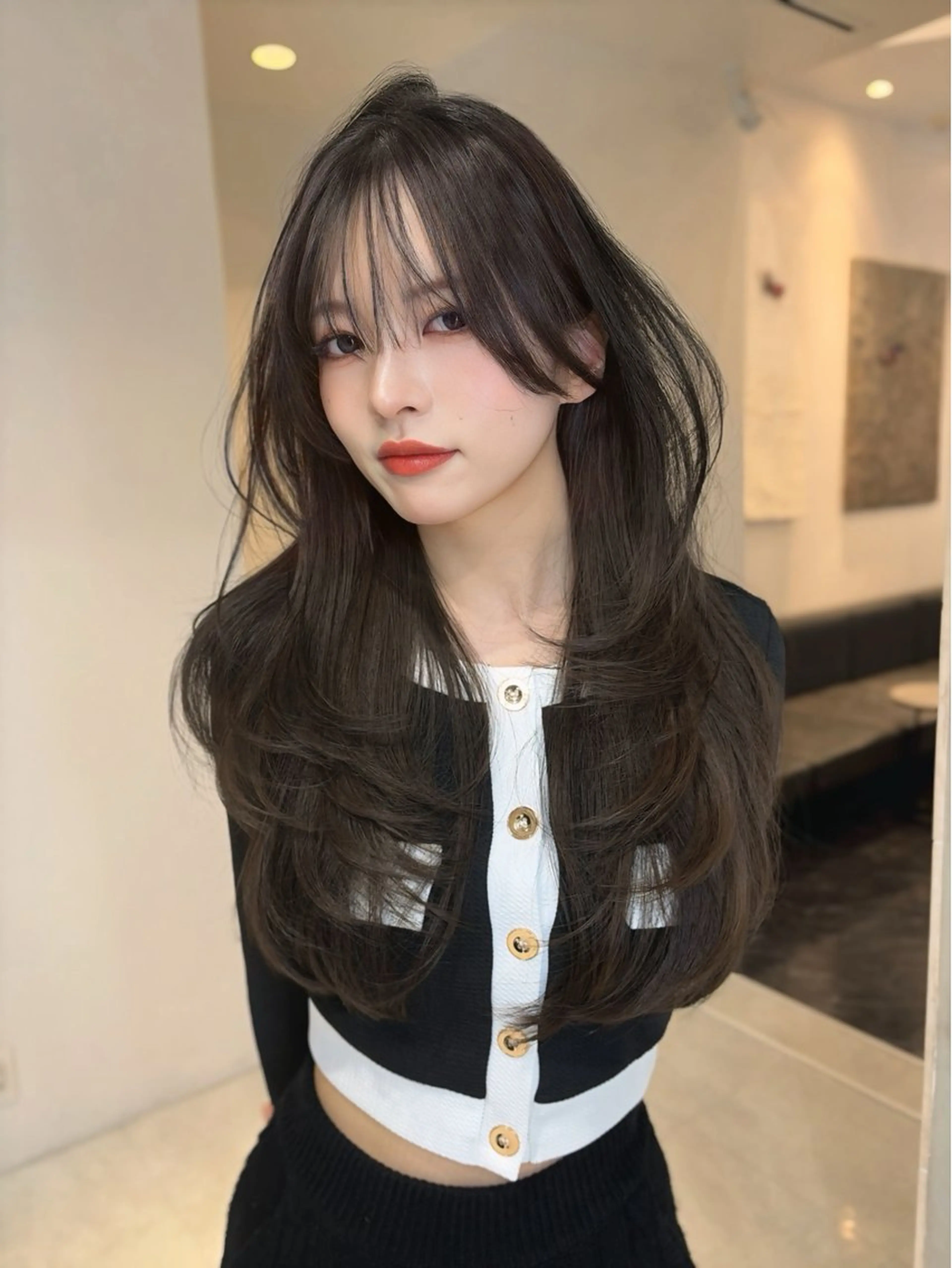 ロング カット ヘアカラー 縮毛矯正 トリートメント 海野翔吾🇨🇳 ワンホンレイヤーのヘアスタイル