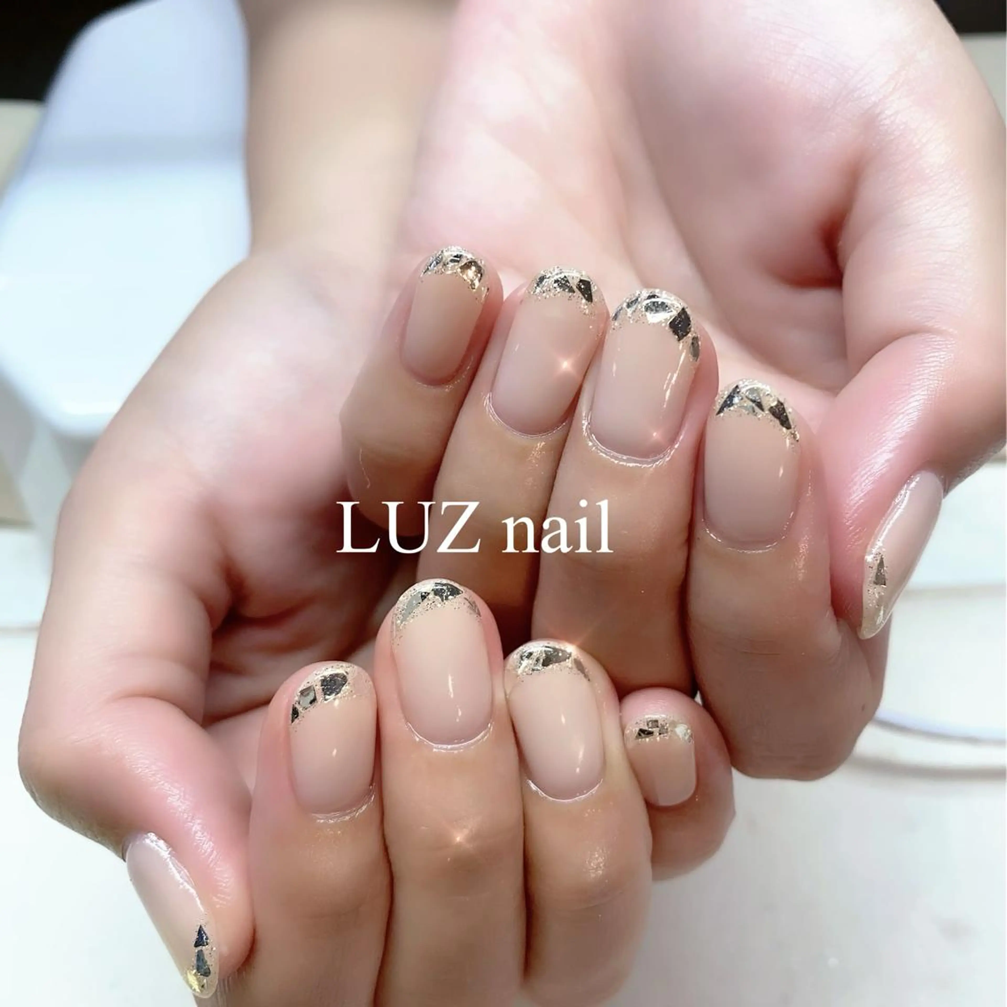 ミディアム ネイル パラジェル lira nailのネイルデザイン