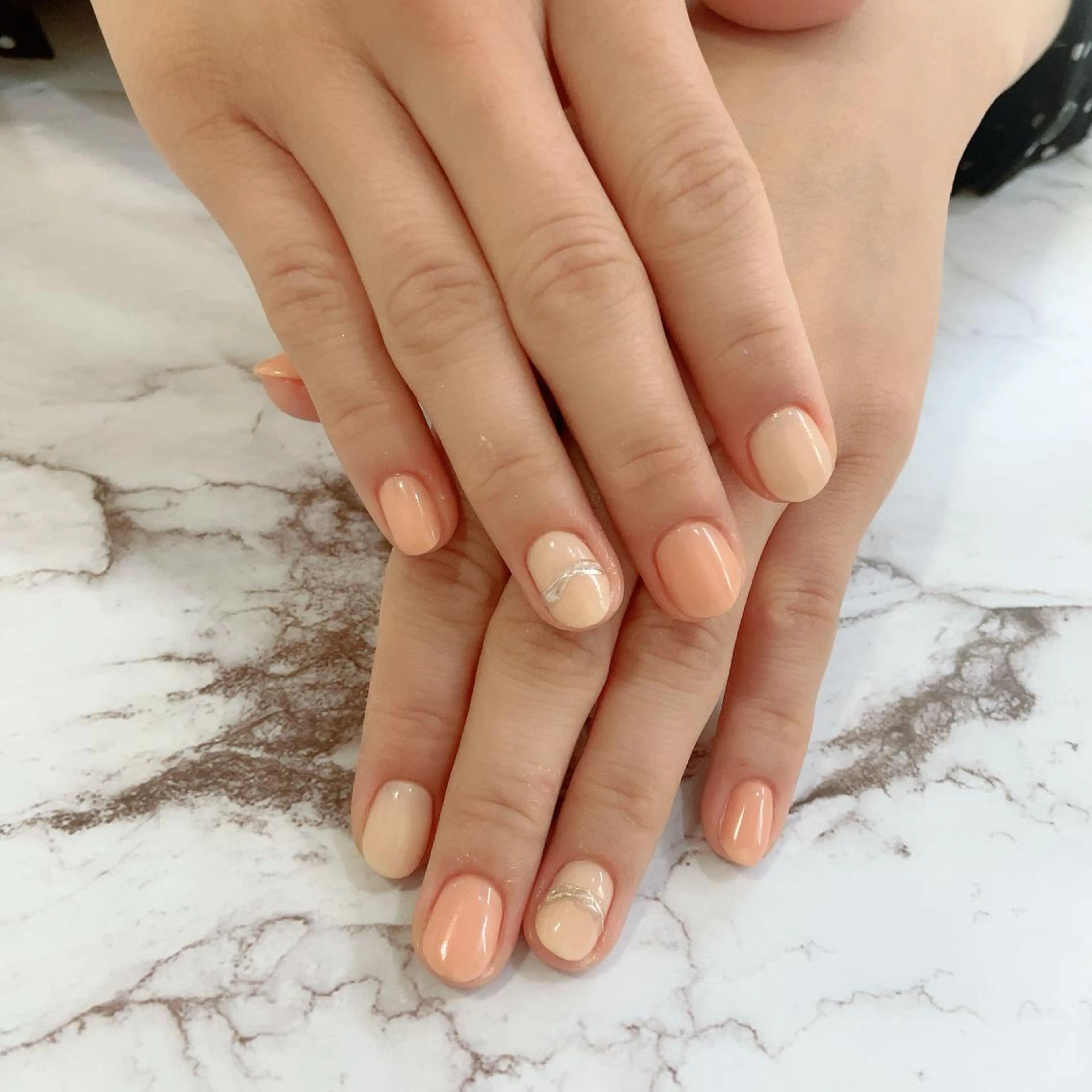 ネイル オフィスネイル Nail salon suu所属・Nail salon suuのネイルデザイン