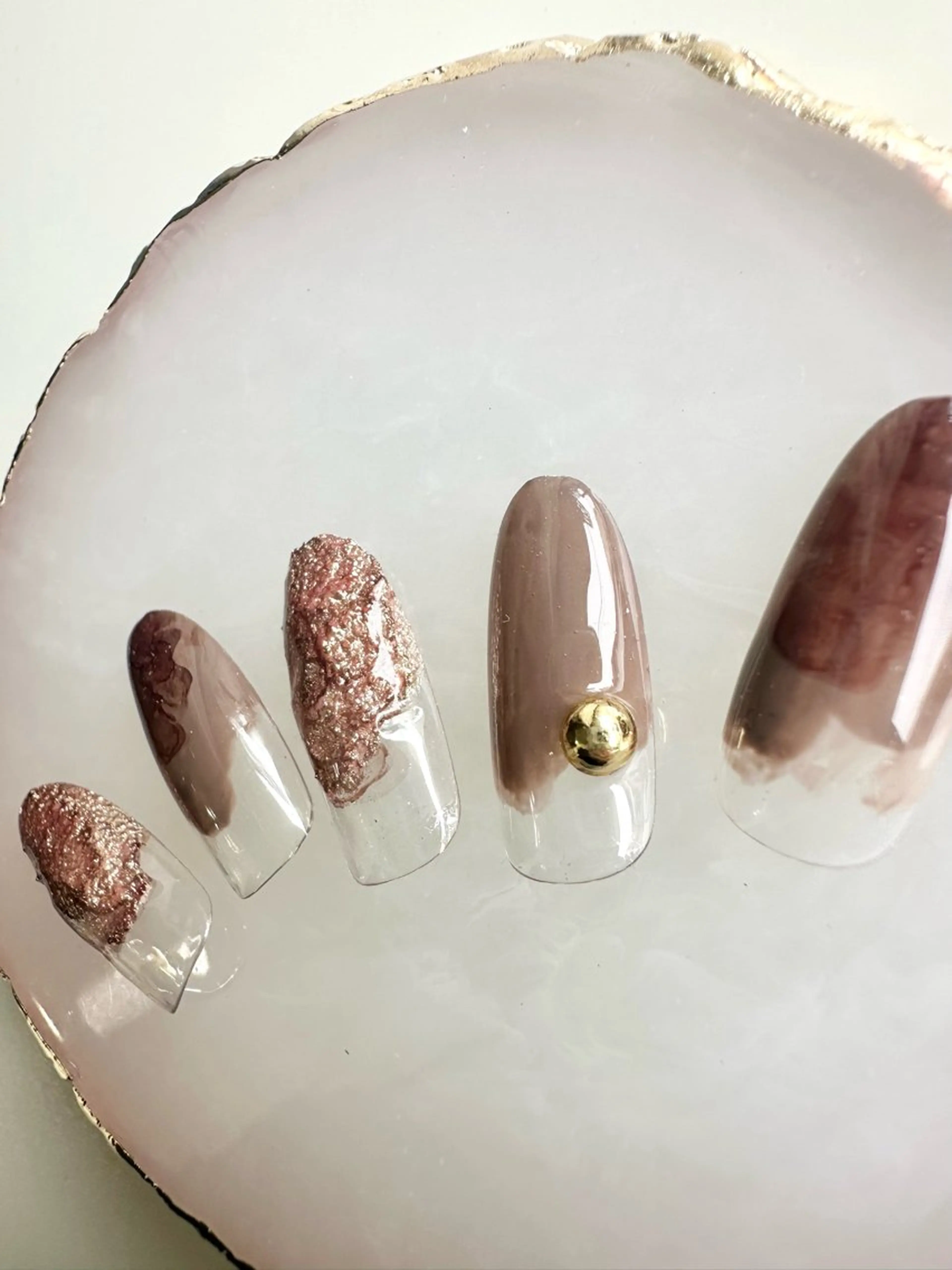 ネイル アートネイル ニュアンスネイル Re :eight Nail所属・NISHIOKA FUKUMIのネイルデザイン