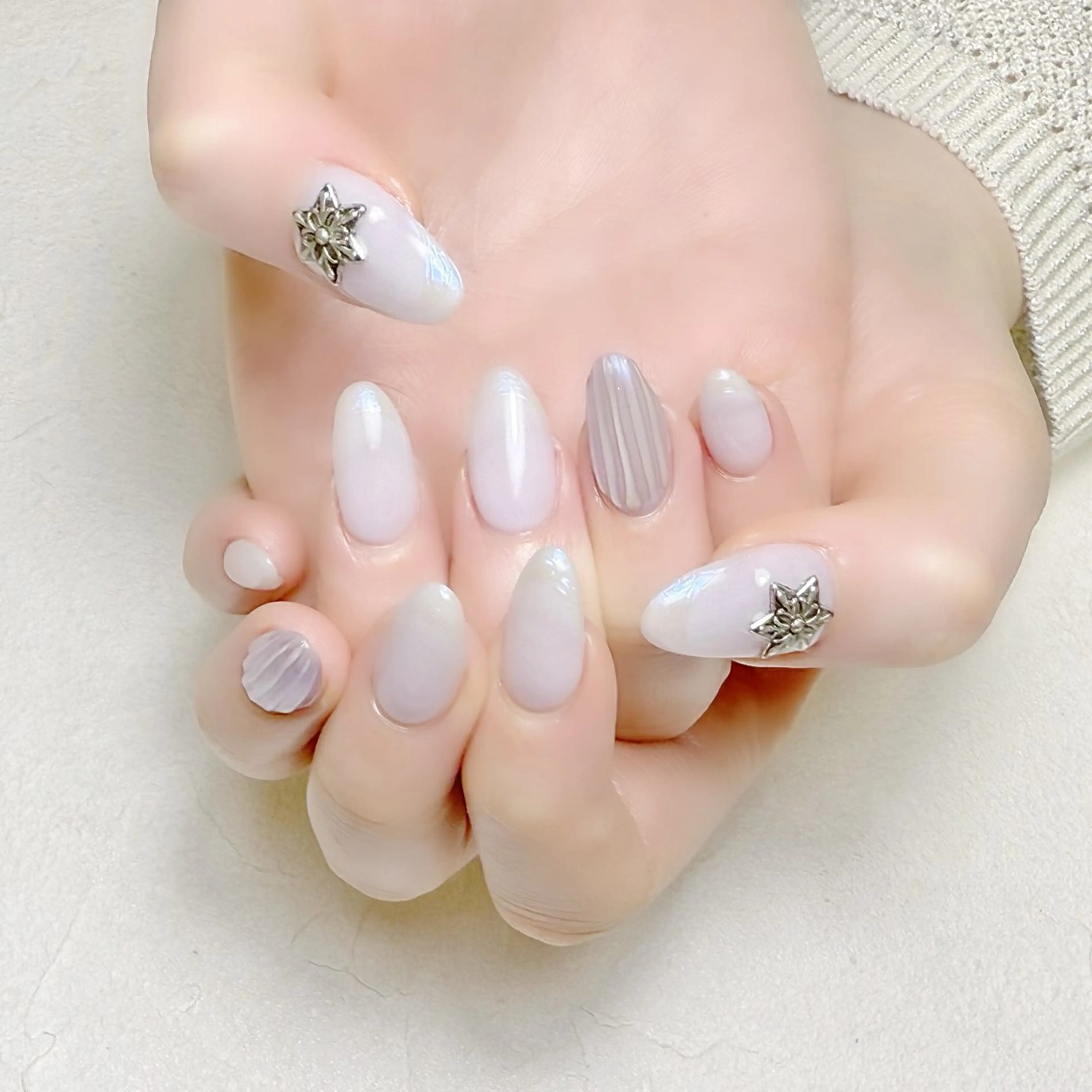 ネイル オーロラネイル ブルー 夏ネイル rouse nail RISATOのネイルデザイン