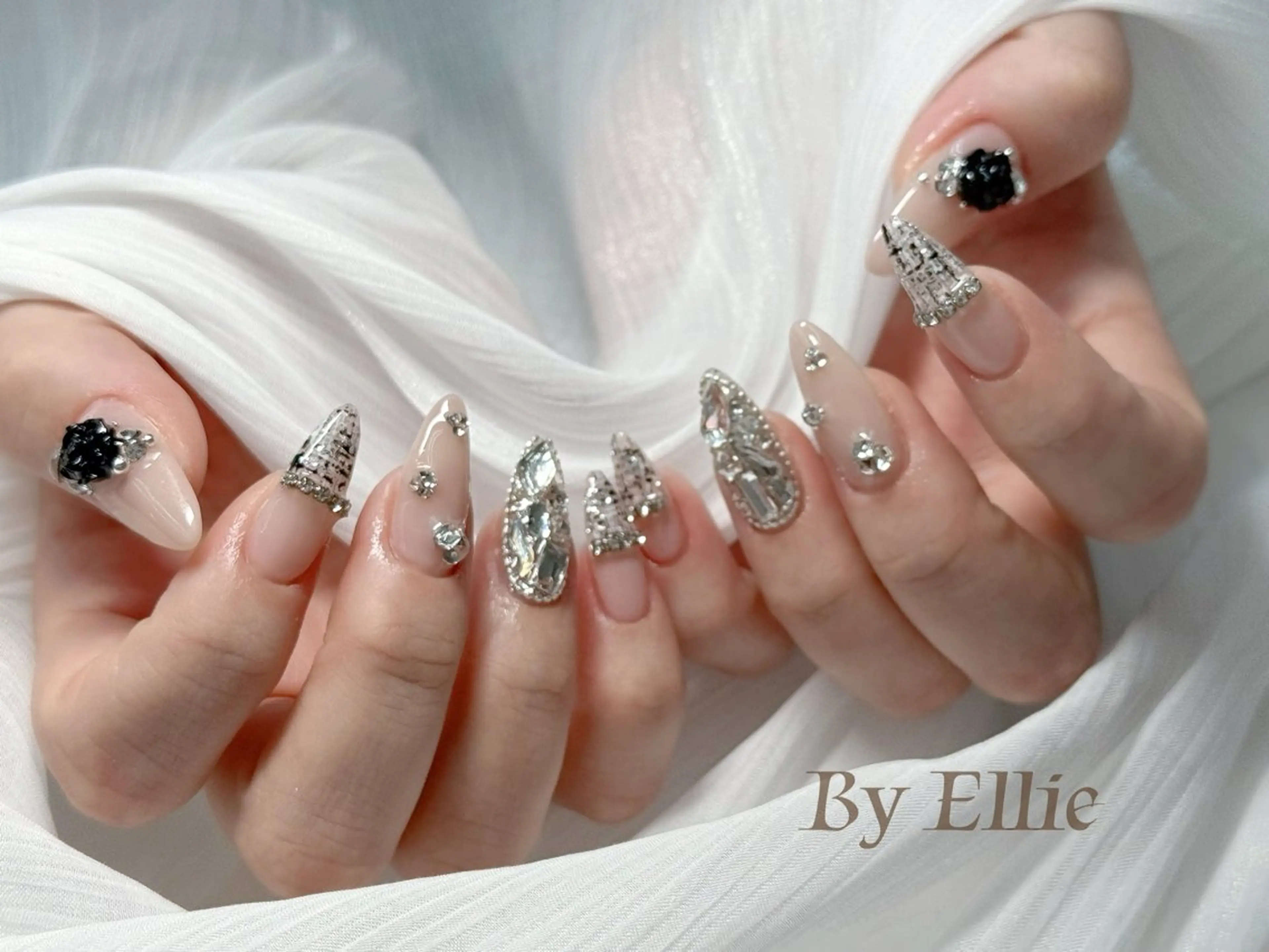 ネイル ハンドネイル ハンドケア ♡Ellie ♡のネイルデザイン