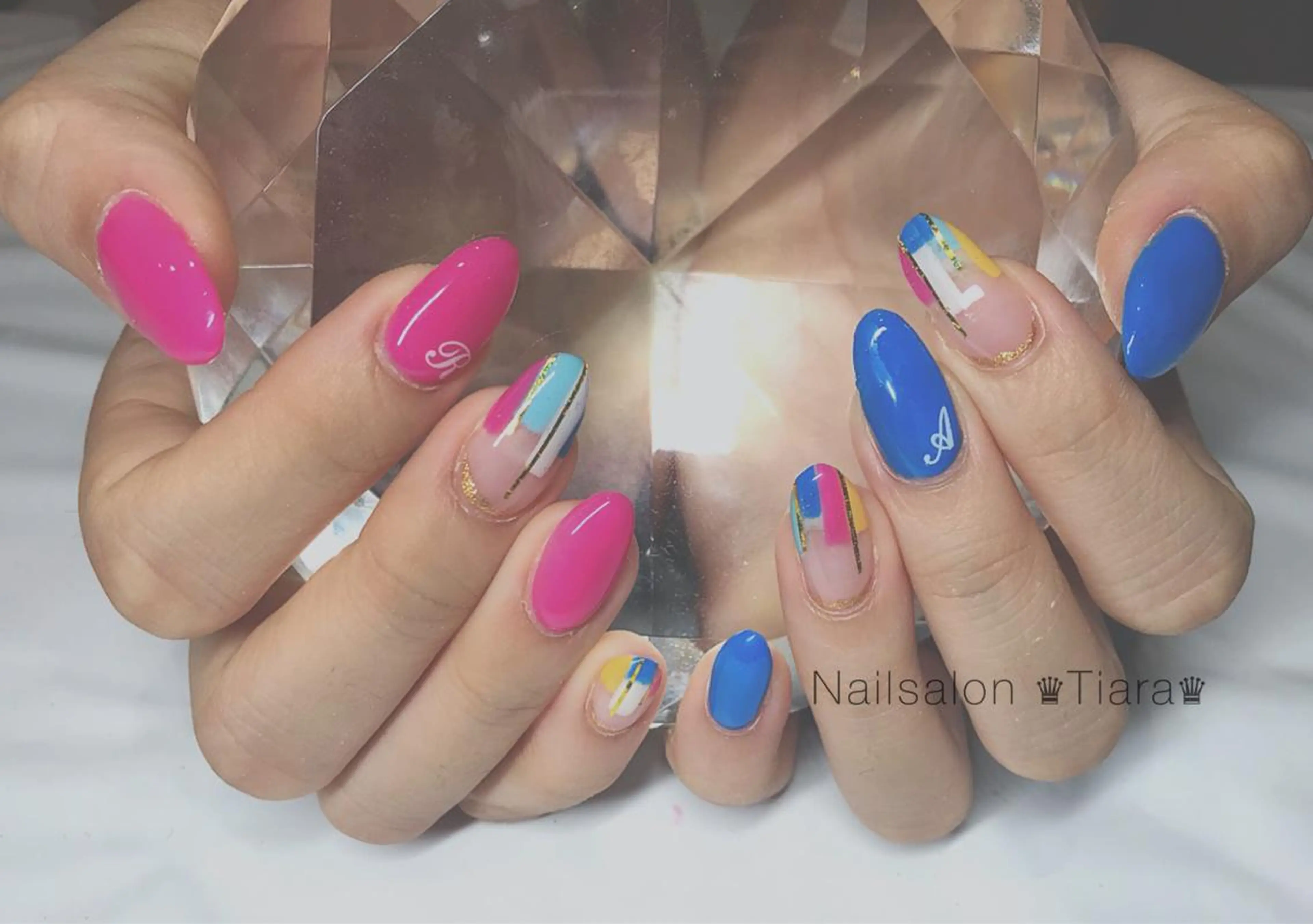 ネイル ハンドネイル Tiara♛ティアラ 山口くるみのネイルデザイン