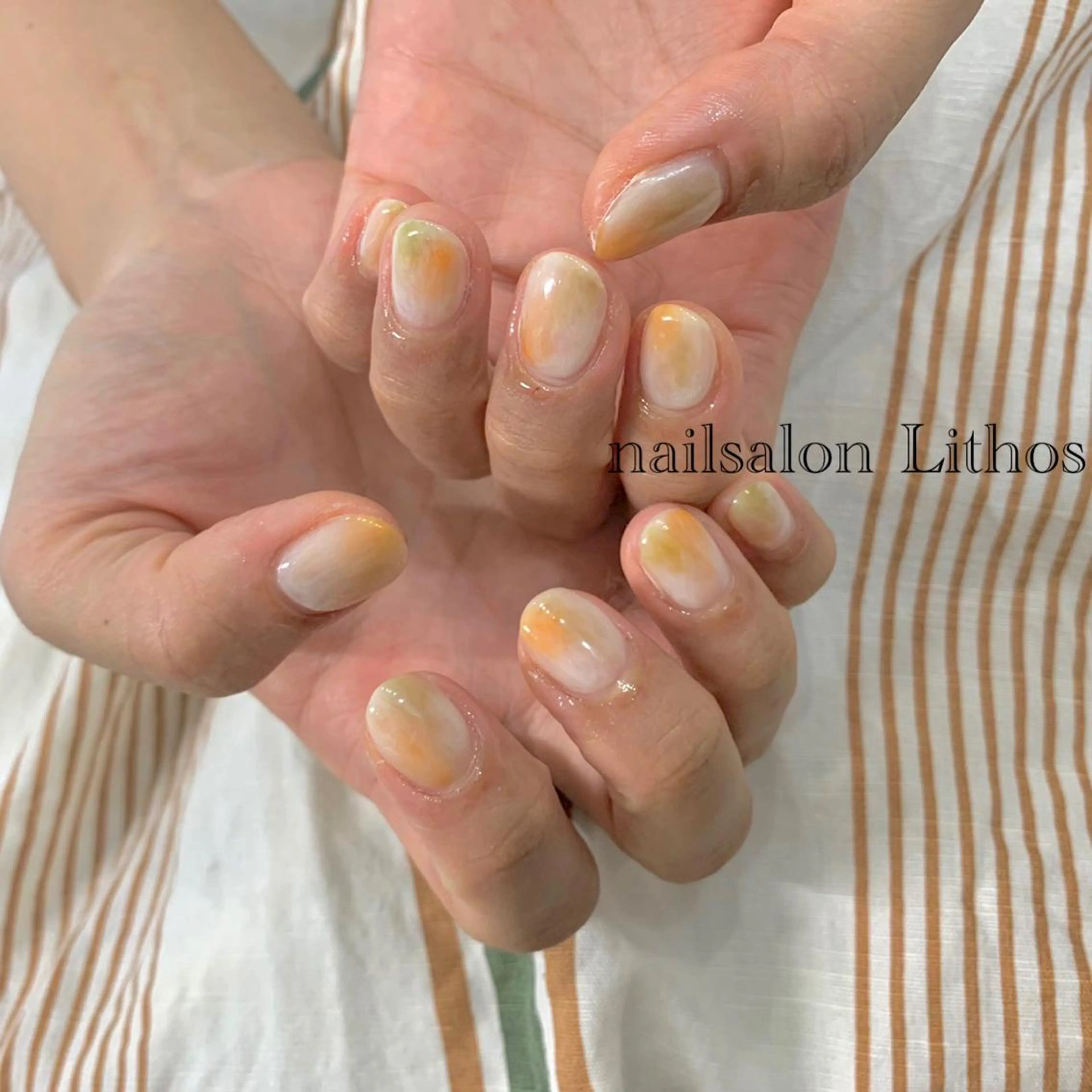 ネイル 韓国ネイル ニュアンスネイル ワンカラーネイル シンプルネイル ハンドネイル nailsalon Lithos所属・nailsalon Recontreのネイルデザイン
