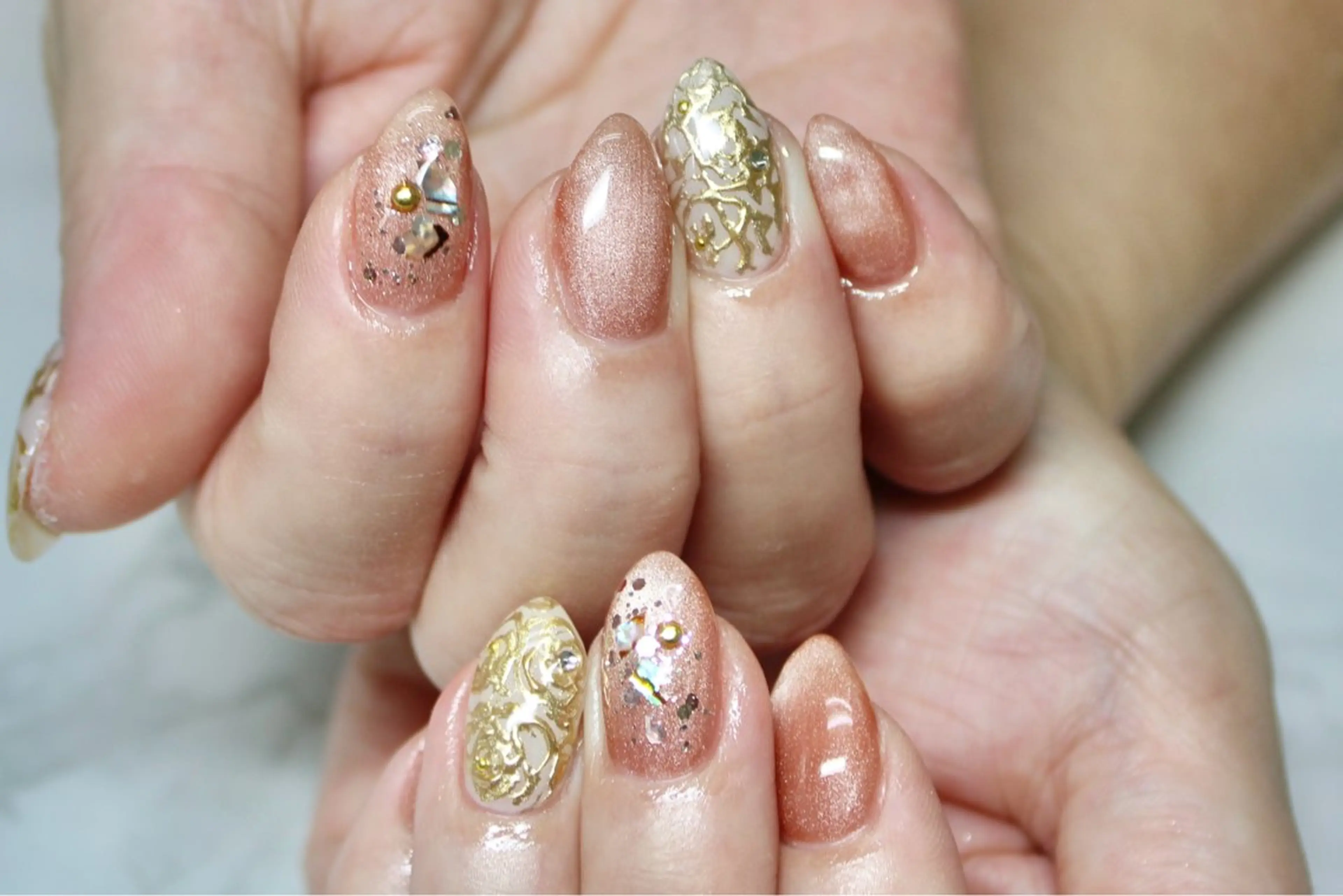 ネイル アートネイル 持ち込み レイジー スワンのネイルデザイン