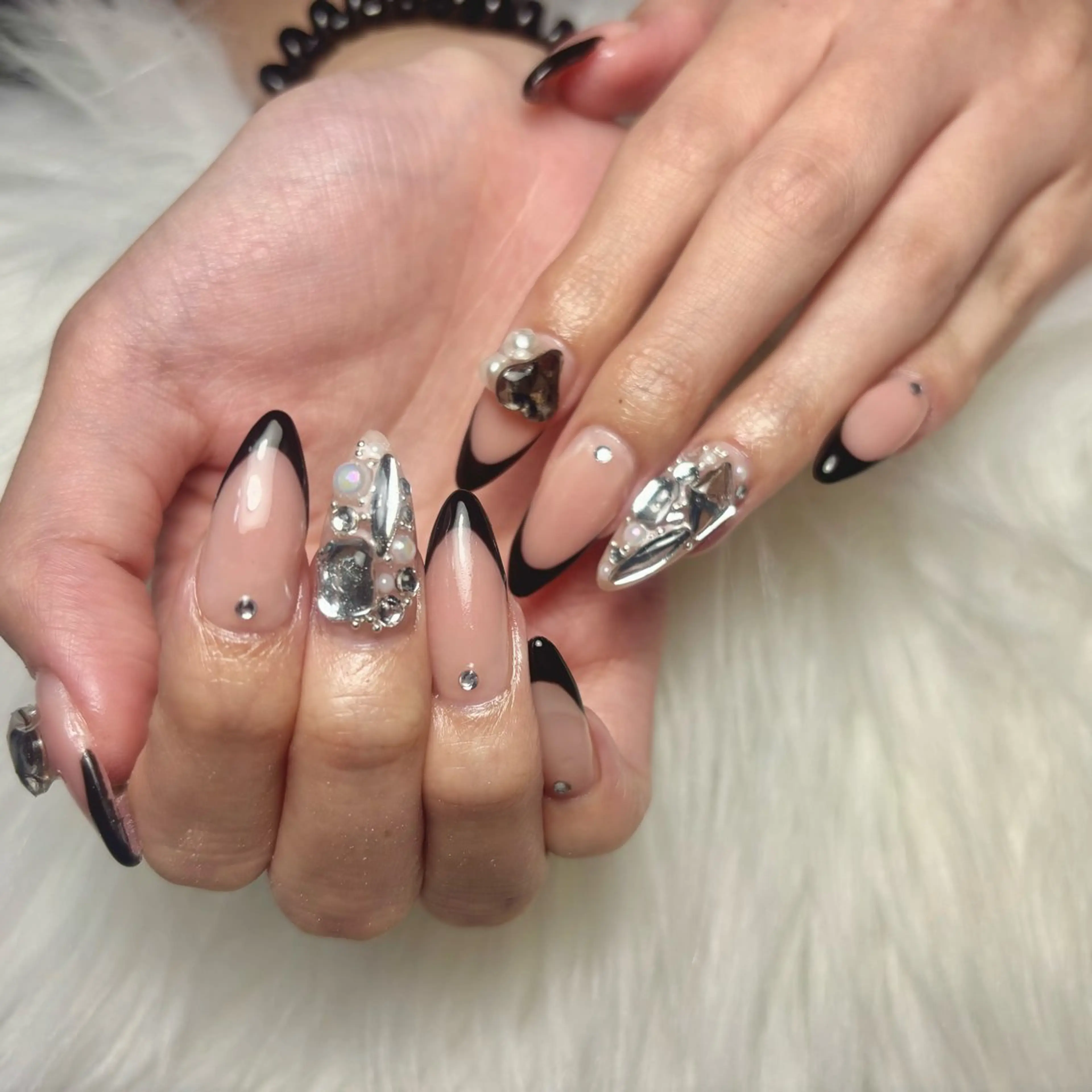 ネイル フレンチネイル ハンドネイル NAILSALON 【CHOUCHOU】のネイルデザイン