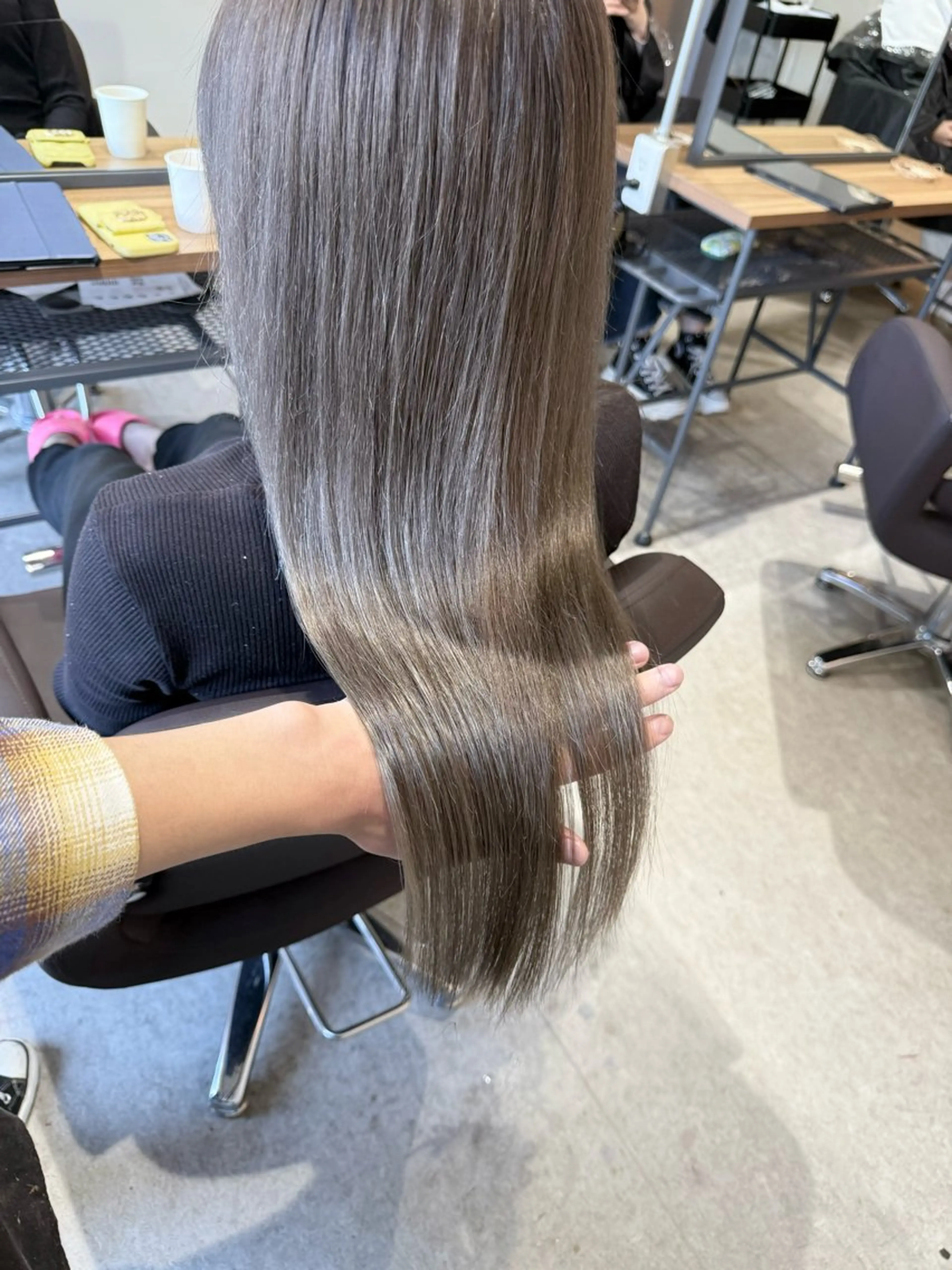 ロング ボブ 髪質改善 韓国風ヘア レイヤーカット 縮毛矯正 suii..hair designのヘアスタイル