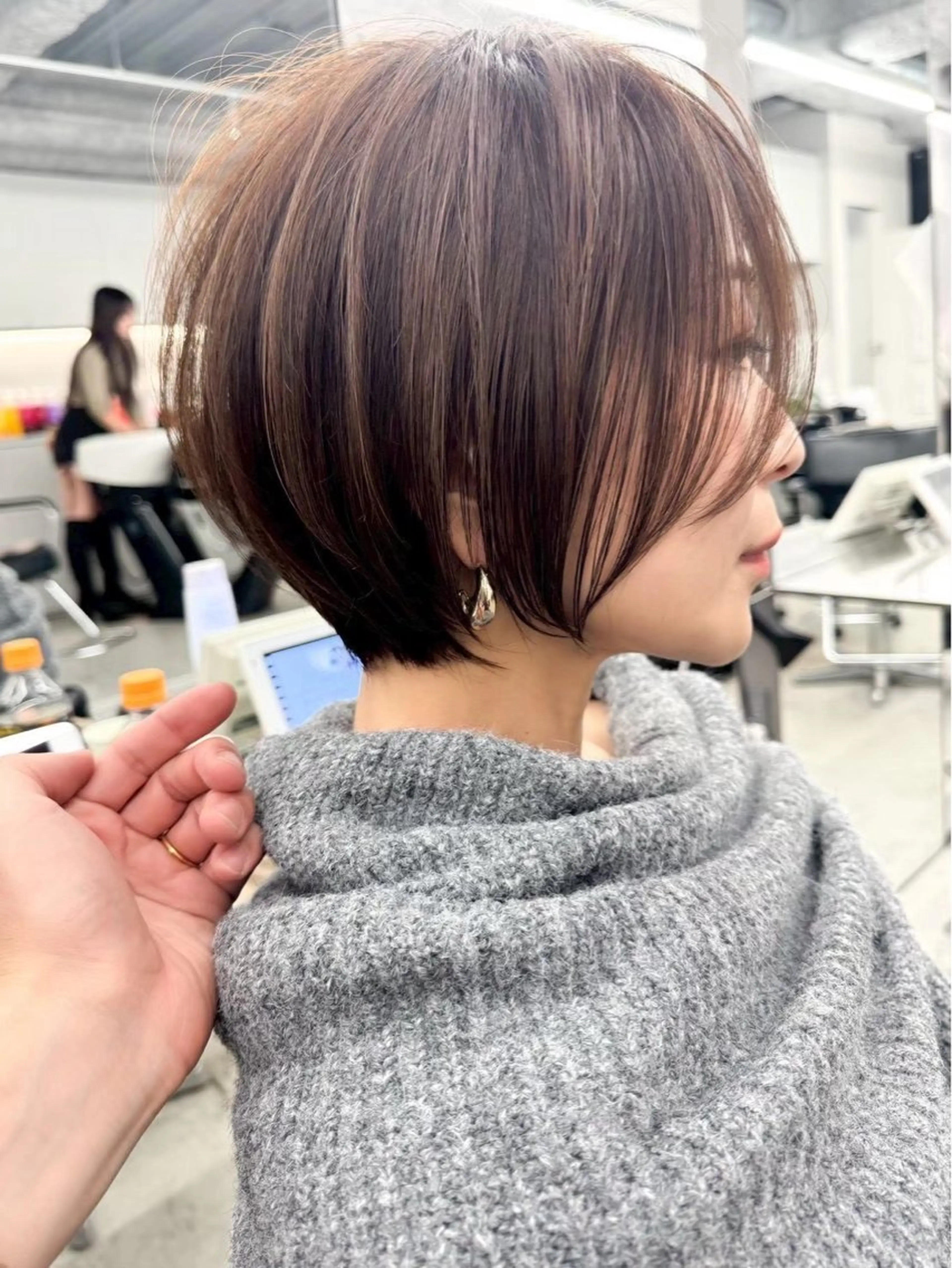 ショート カット トリートメント 市毛 結菜のヘアスタイル