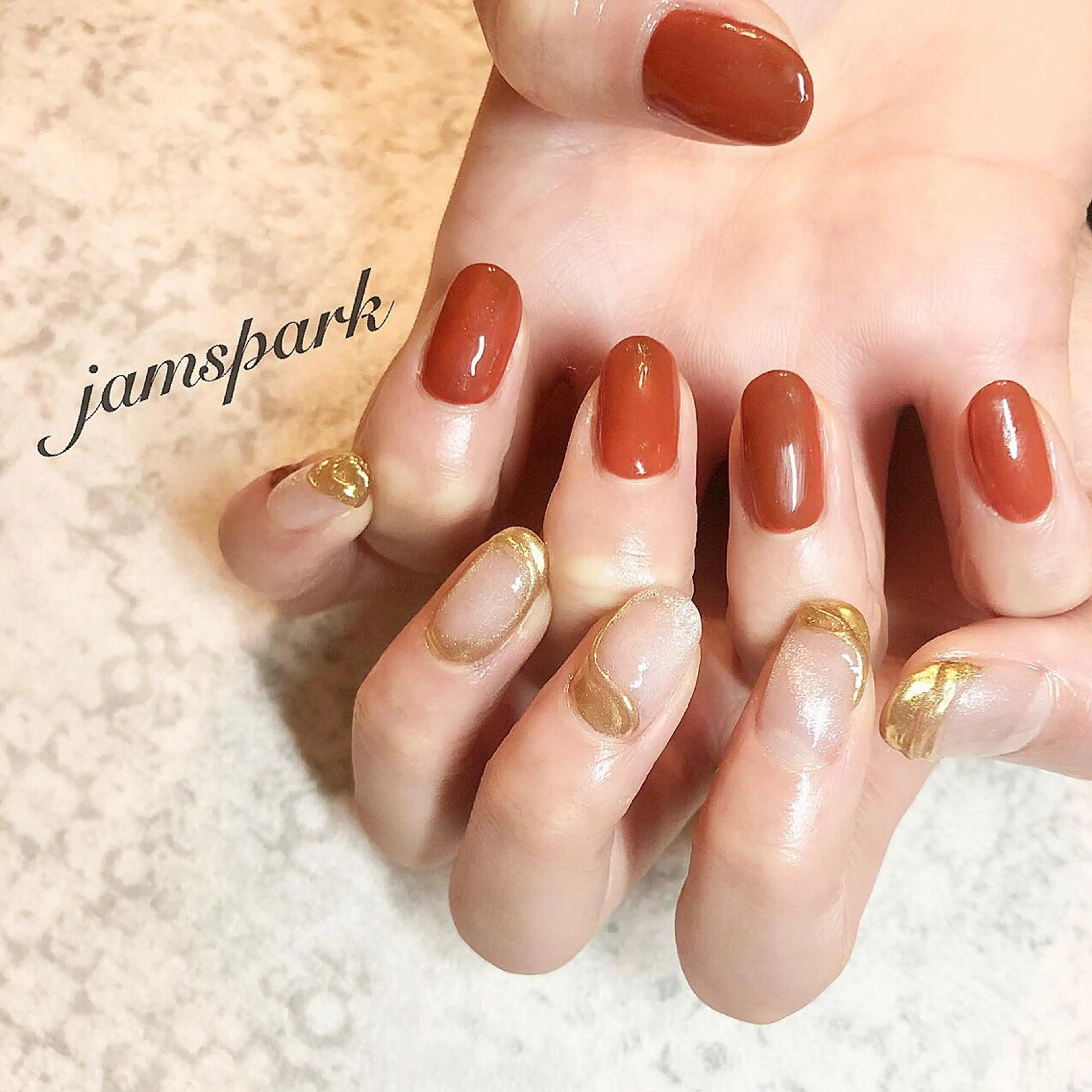 ネイル ブラウン 成人式 フレンチネイル ジェルネイル ゴールド ハンドネイル jamspark ✨のネイルデザイン