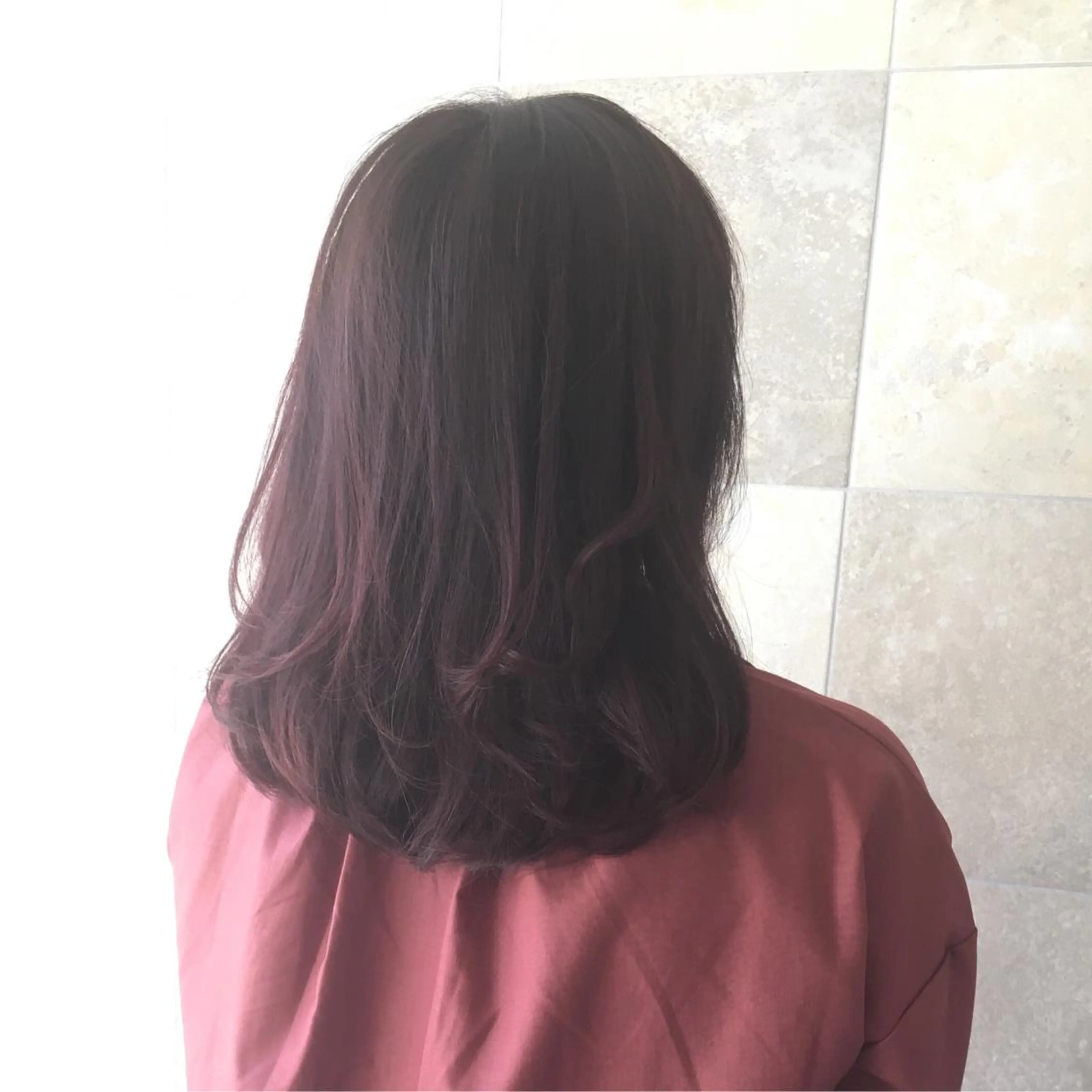 ミディアム カラー イルミナカラー カット ヘアカラー カット／メンズカット 藤田麻衣のヘアスタイル