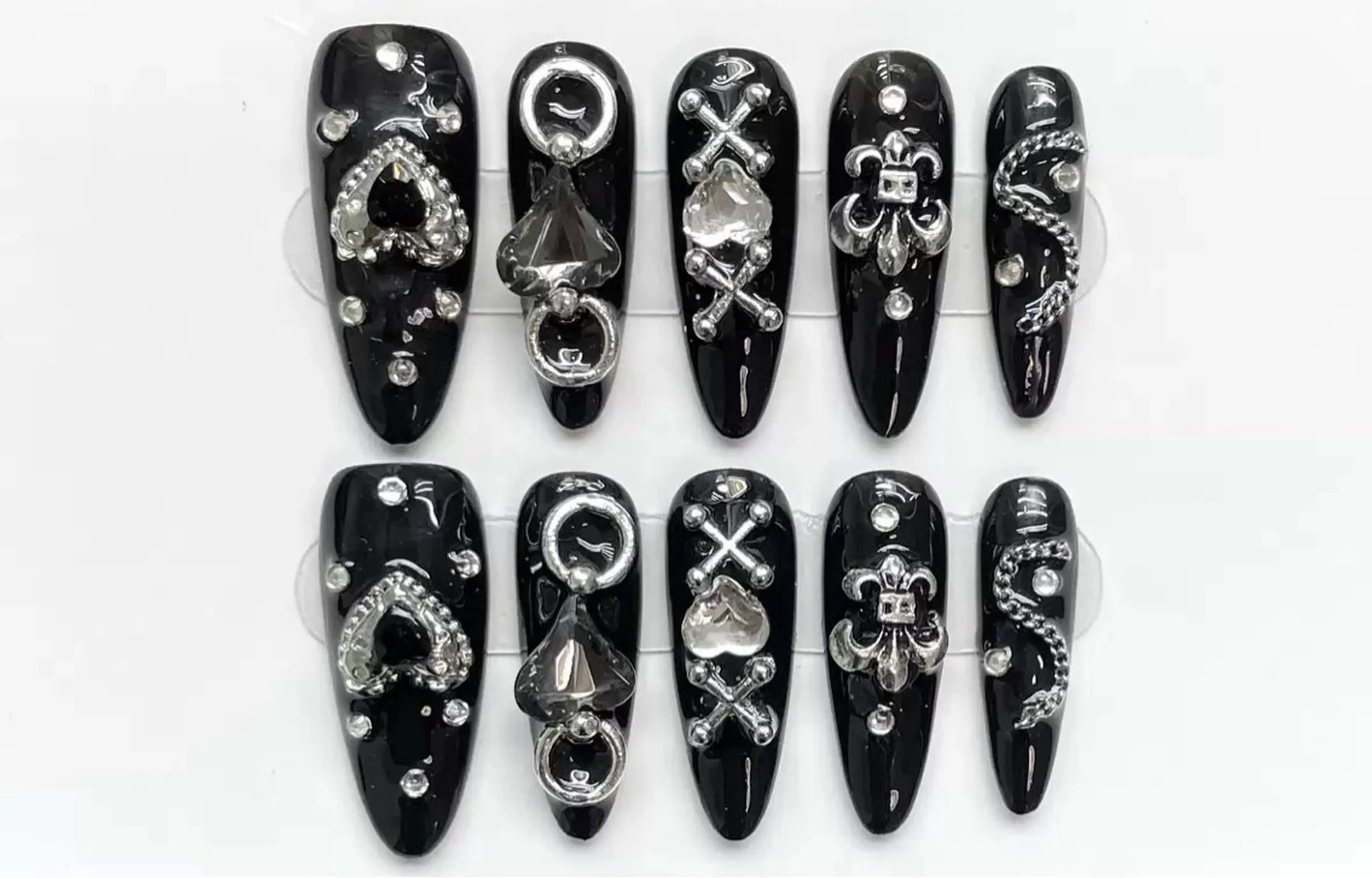 ネイル hello.nail所属・Horie 雪のネイルデザイン