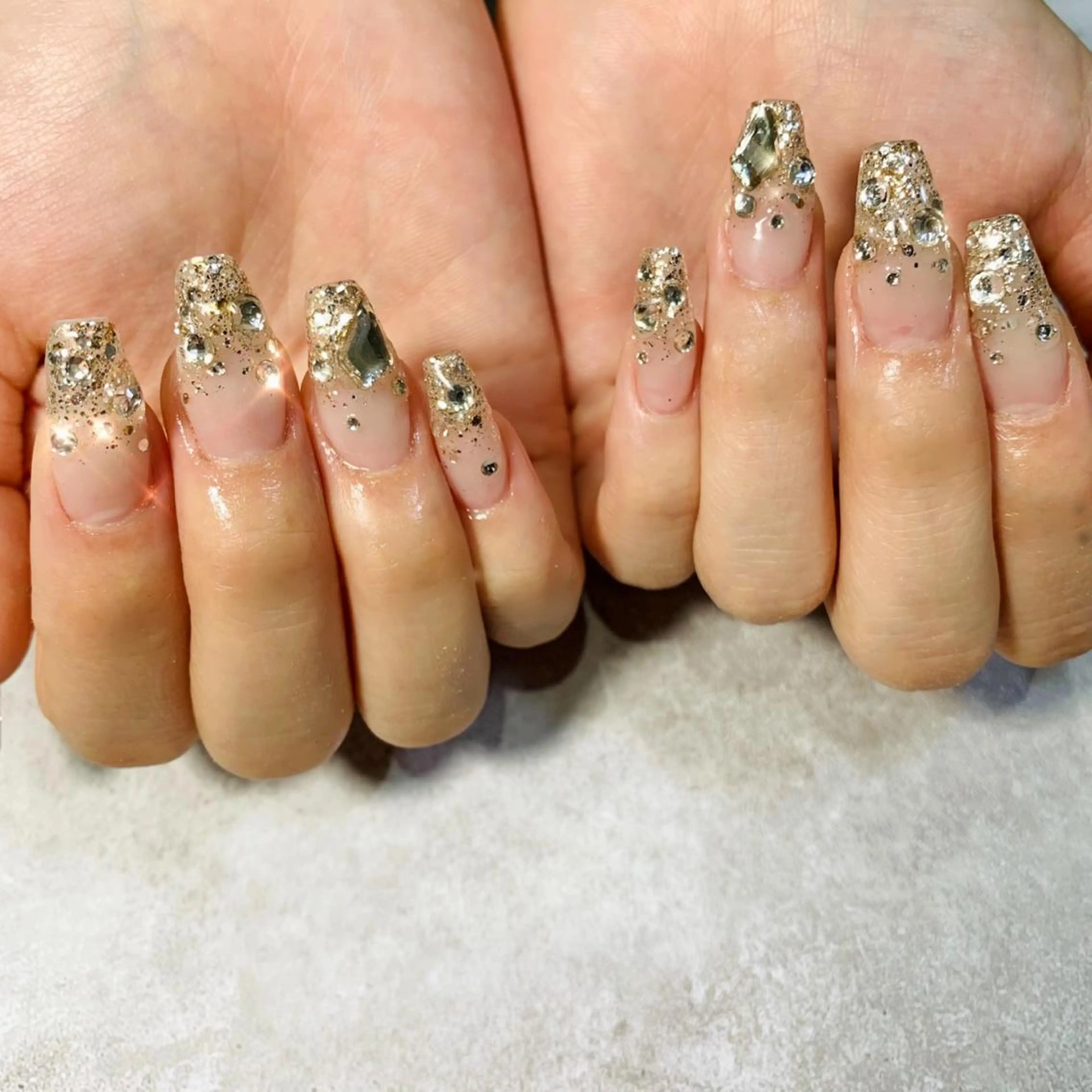 ネイル Tiara♛ティアラ 山口くるみのネイルデザイン