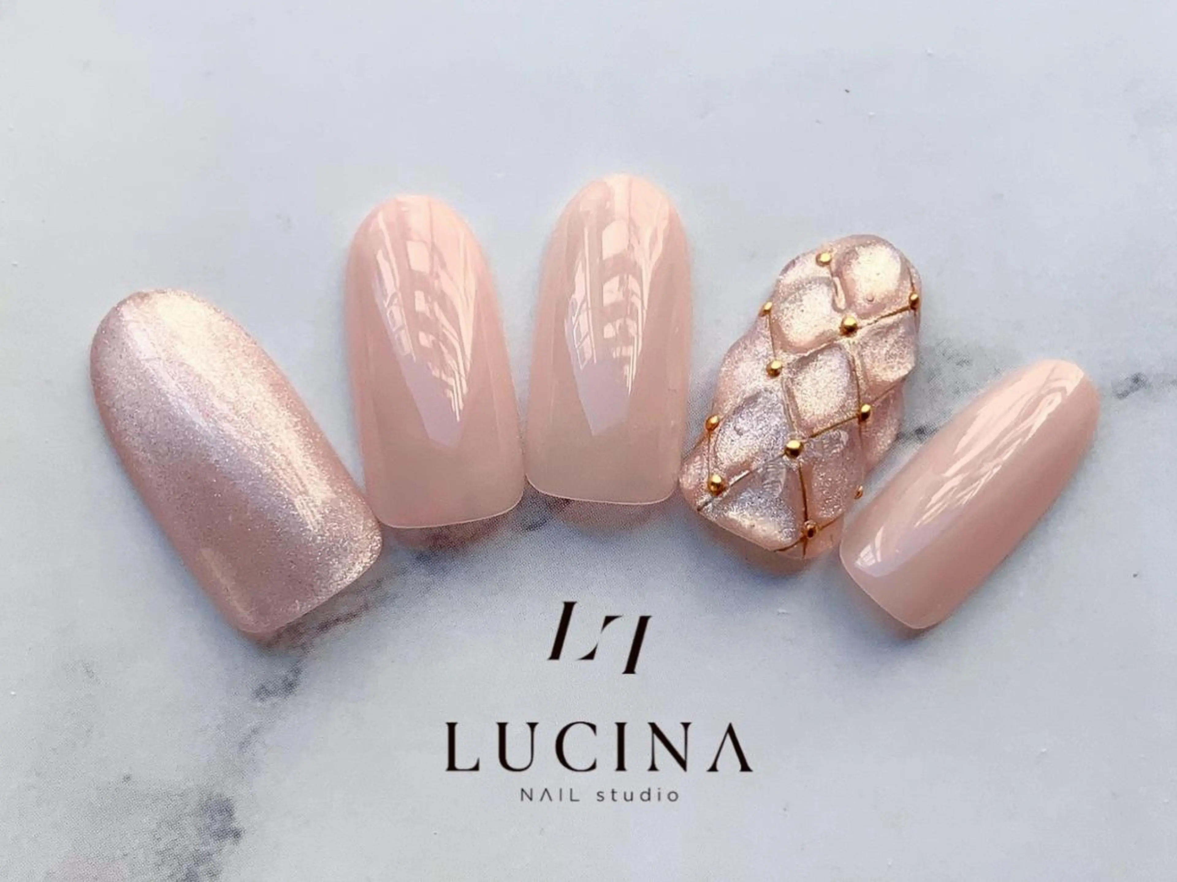 ネイル 持ち込み ワンカラーネイル 新橋 ルキナ スタッフのネイルデザイン