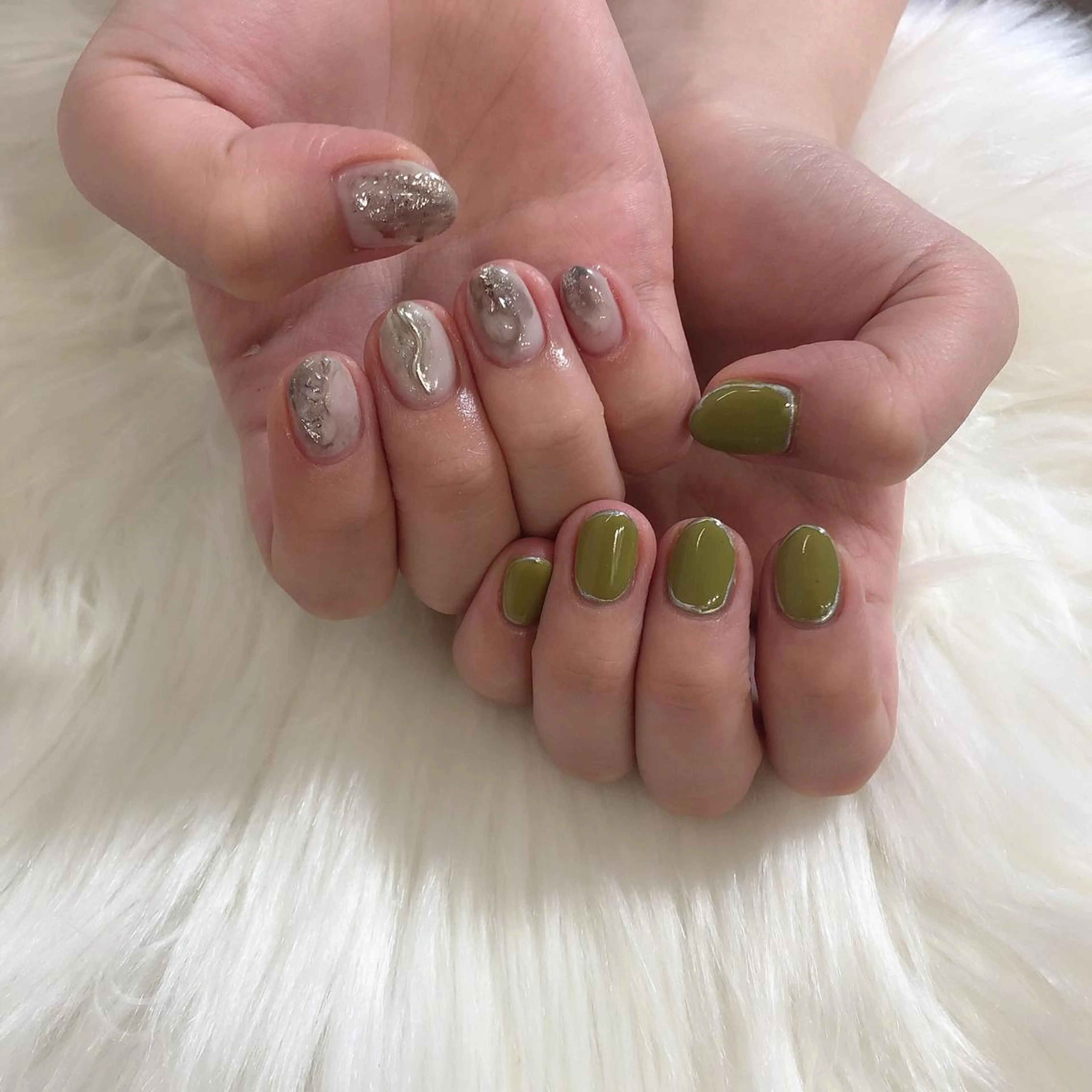 ネイル ハンドネイル 西岡 杏のネイルデザイン