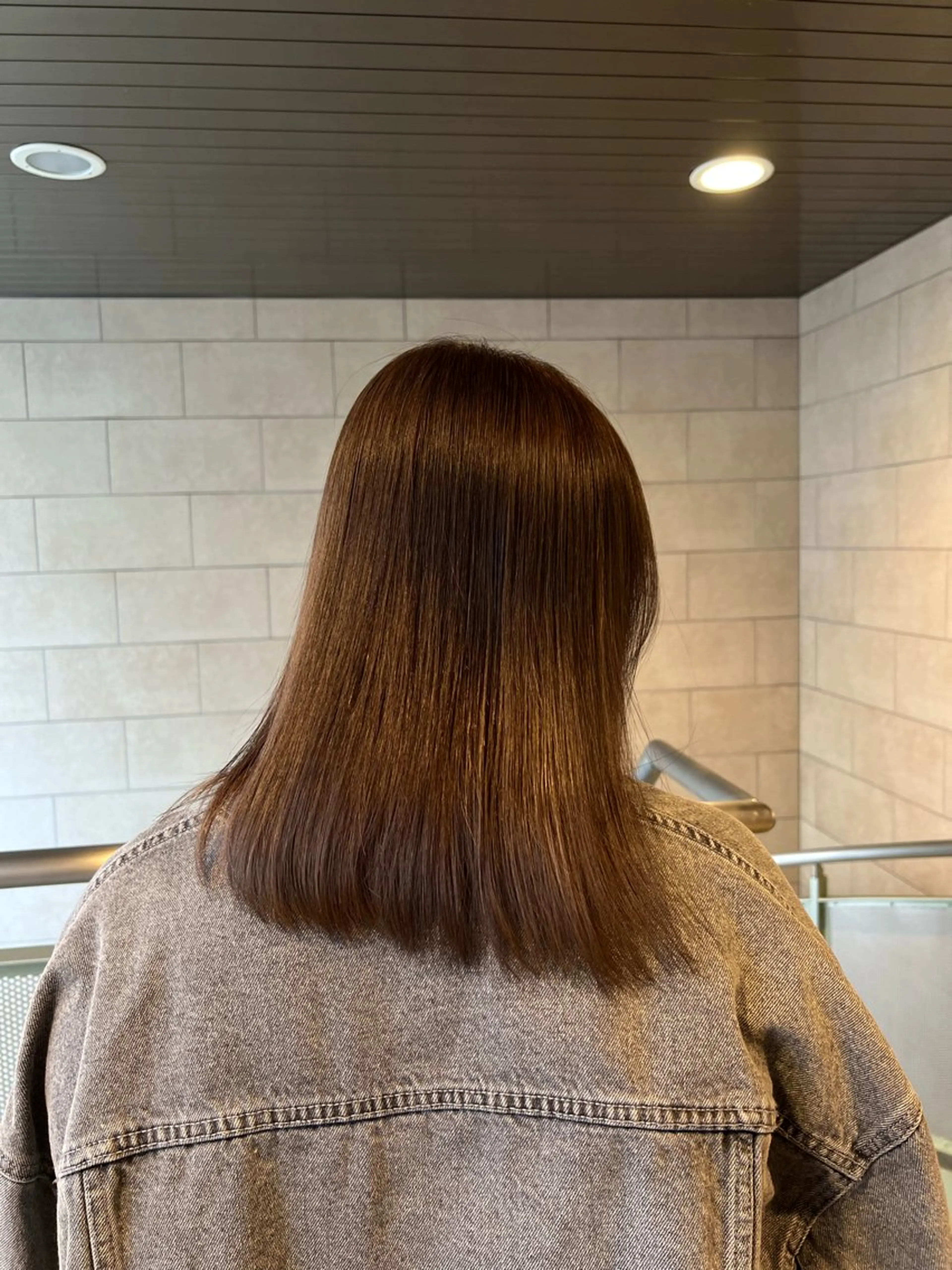 カラー 久永 菫のヘアスタイル