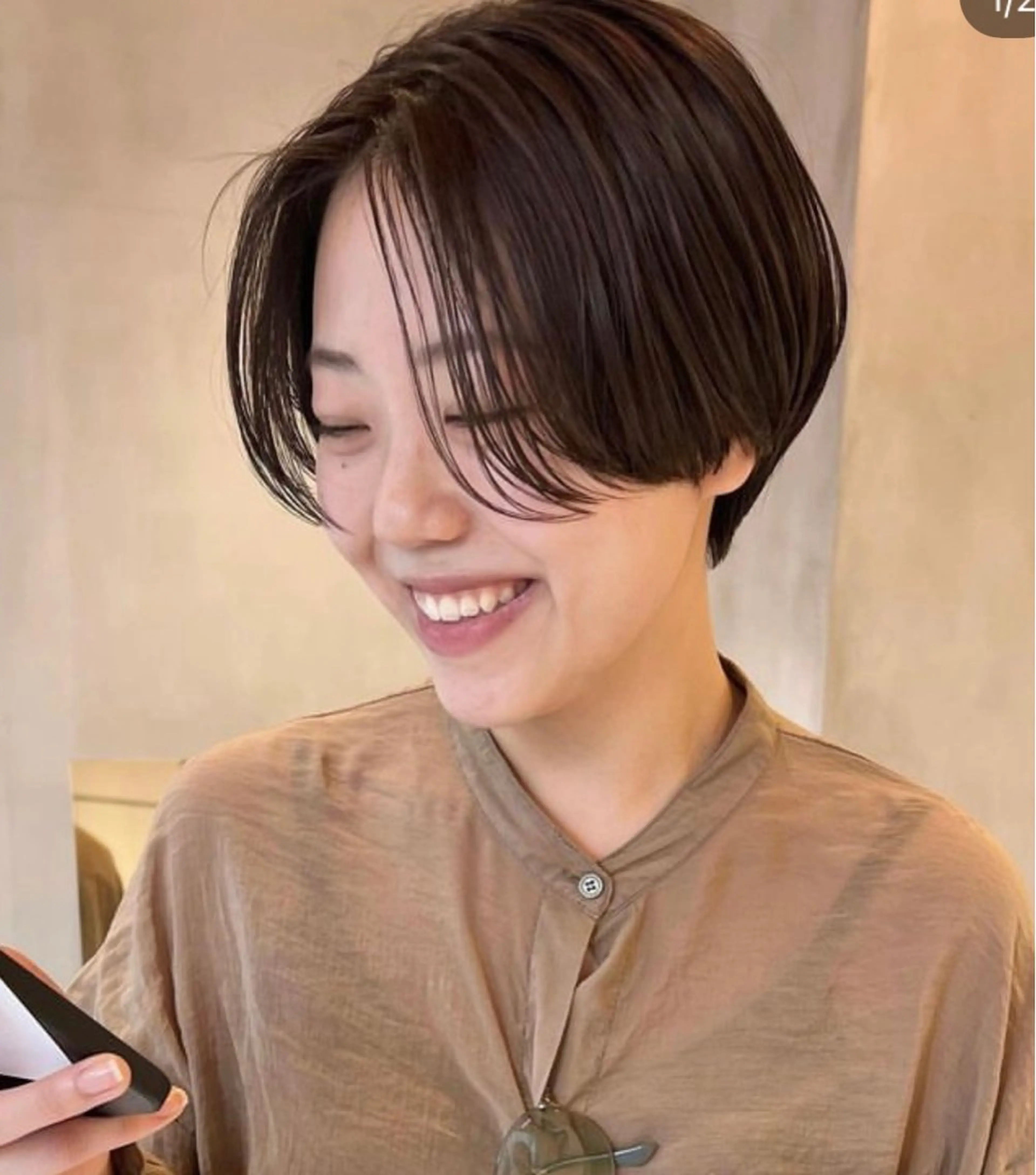 ショート ショート/ボブ/透明 感カラー/高橋あみのヘアスタイル