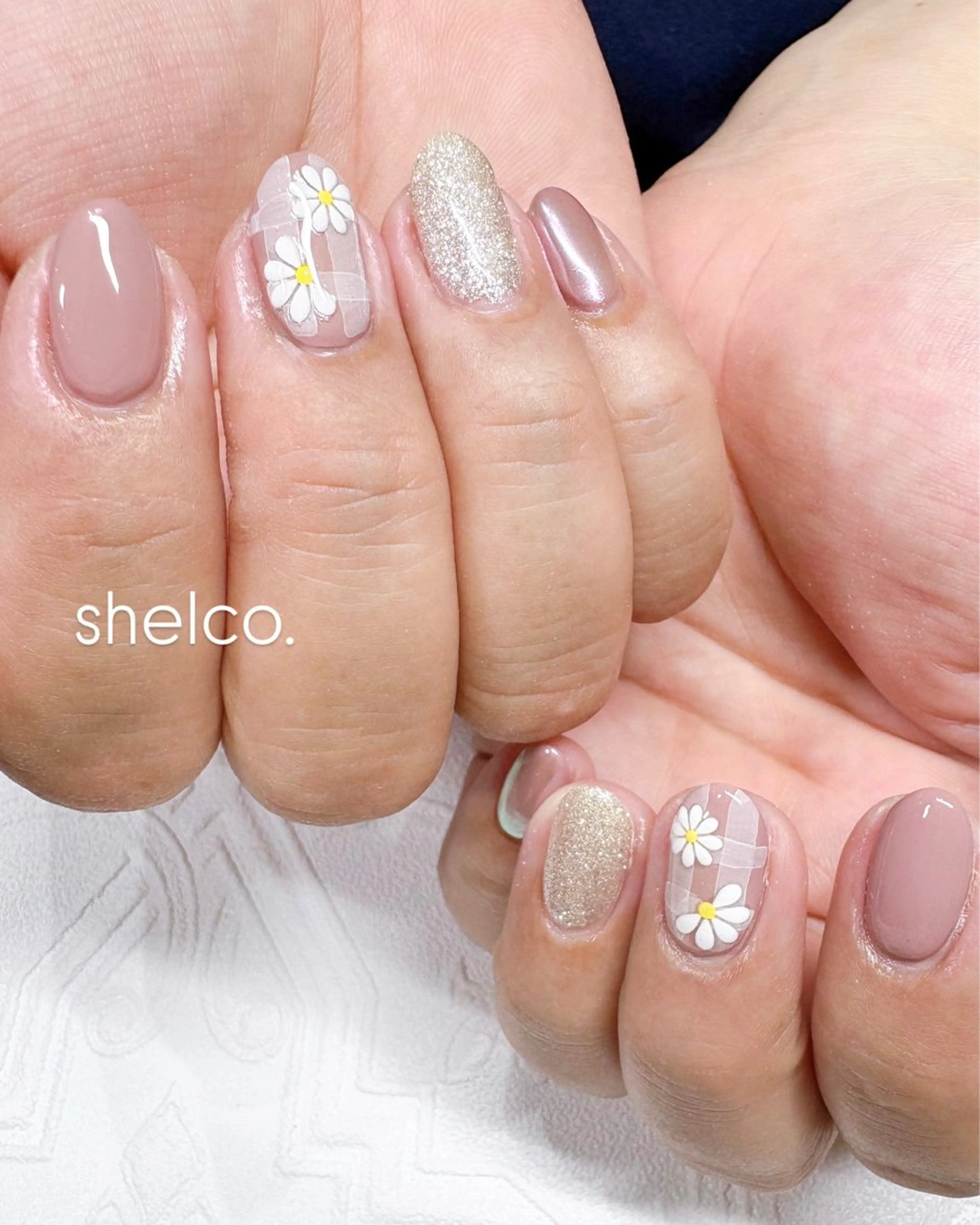 ネイル フラワーネイル nail salon shelco.のネイルデザイン