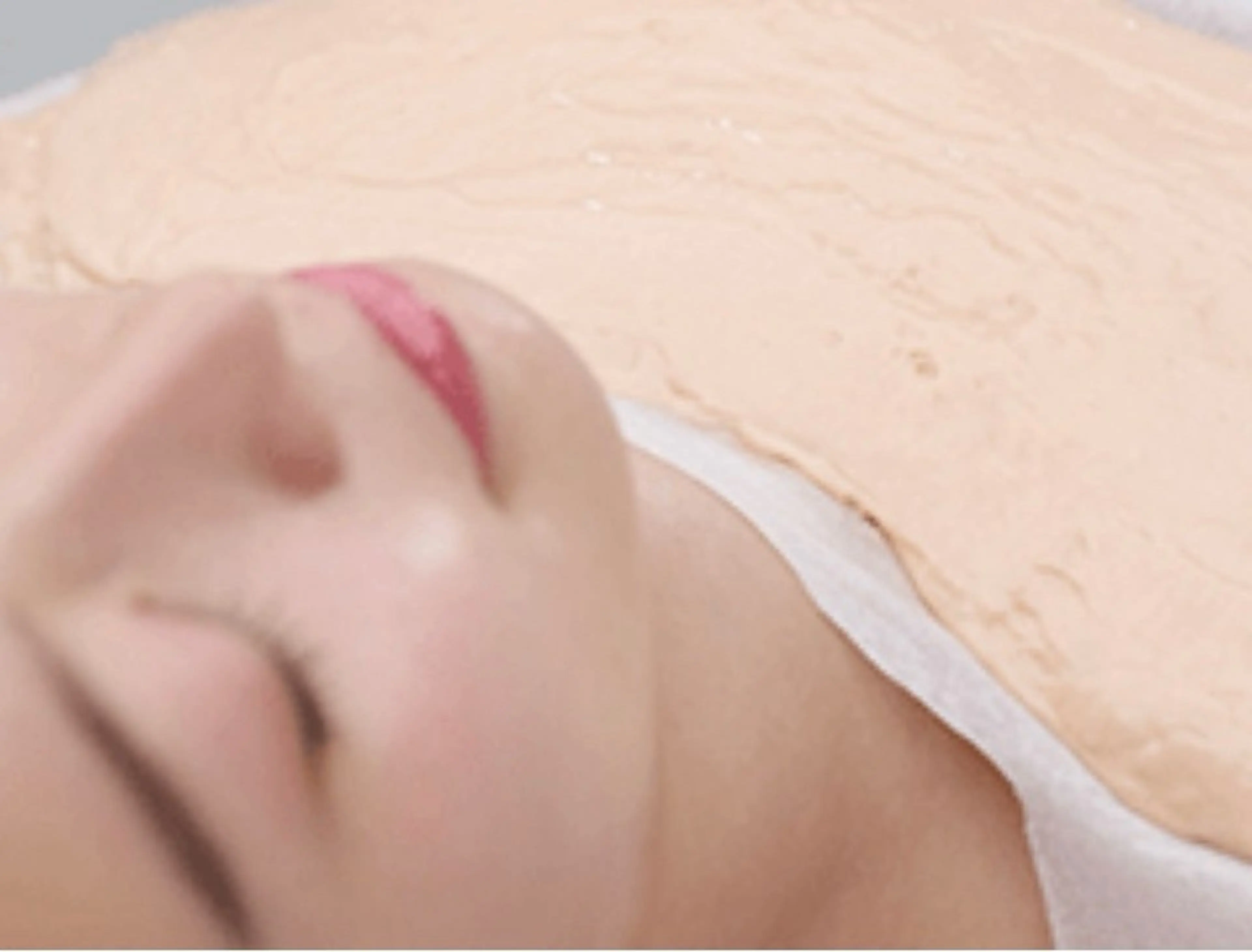 冬におすすめ⛄️【デコルテ温感ケア🫧（20分フェイシャルエステ＋肌分析＋デコルテマスク付き🫧）】（所要時間:90分）の写真