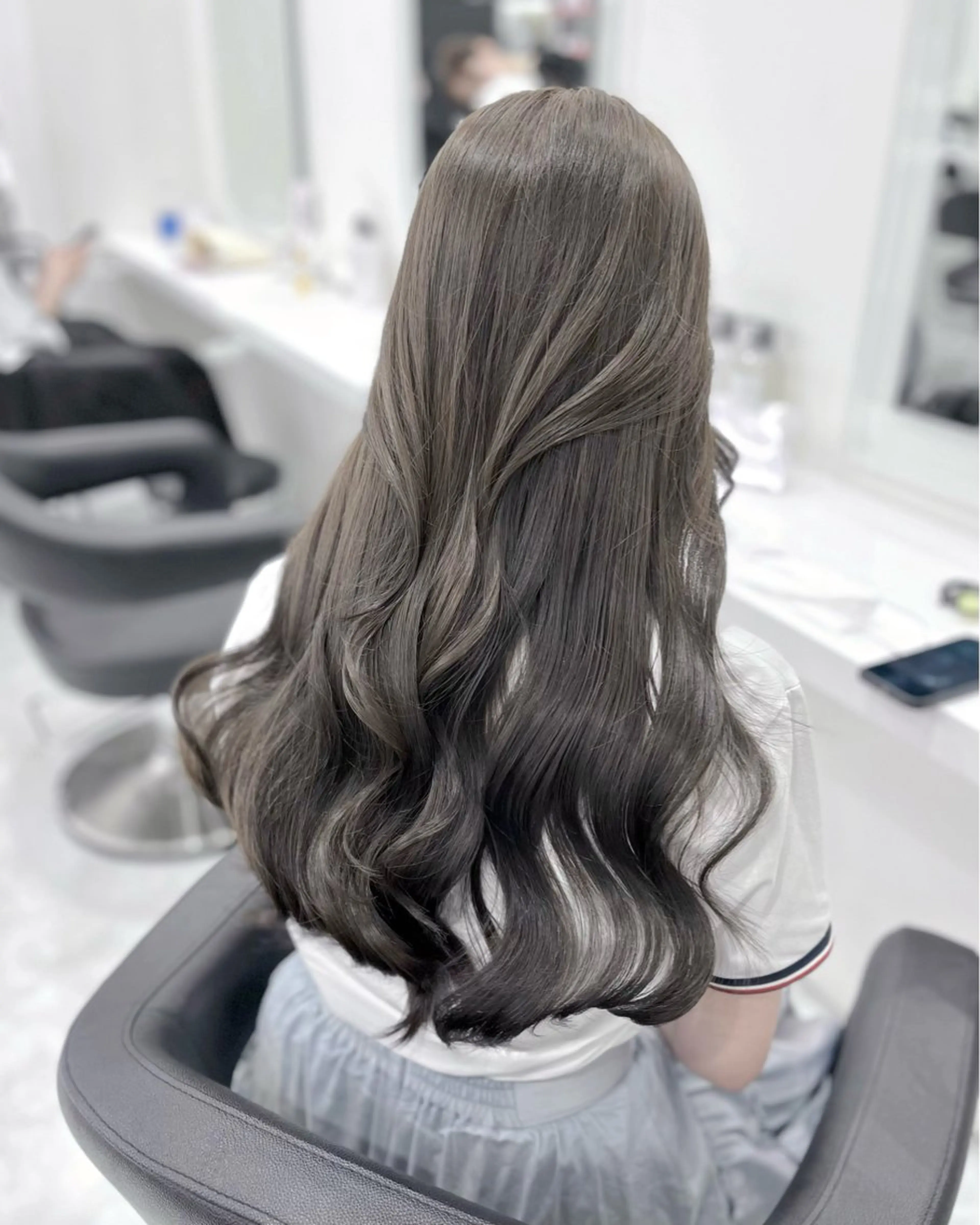 ミディアム カラー ヘアアレンジ サロウィン渋谷宇田川店所属・ハッシュカット/レイ ヤーカットArataのヘアスタイル