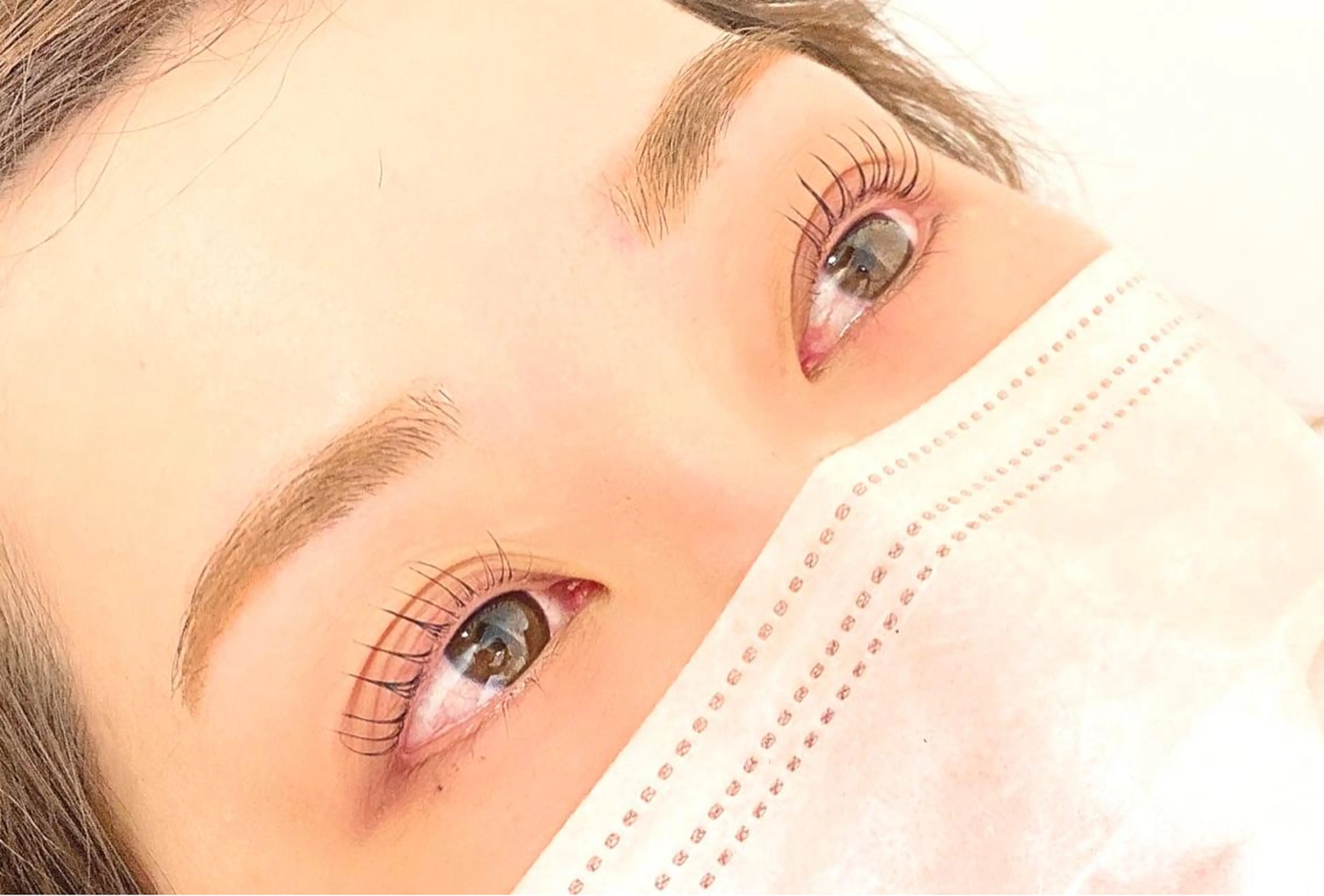 《期間限定モニター価格》パリジェンヌラッシュリフト（次世代印象まつげパーマ）➕アイブロウWAX脱毛の写真