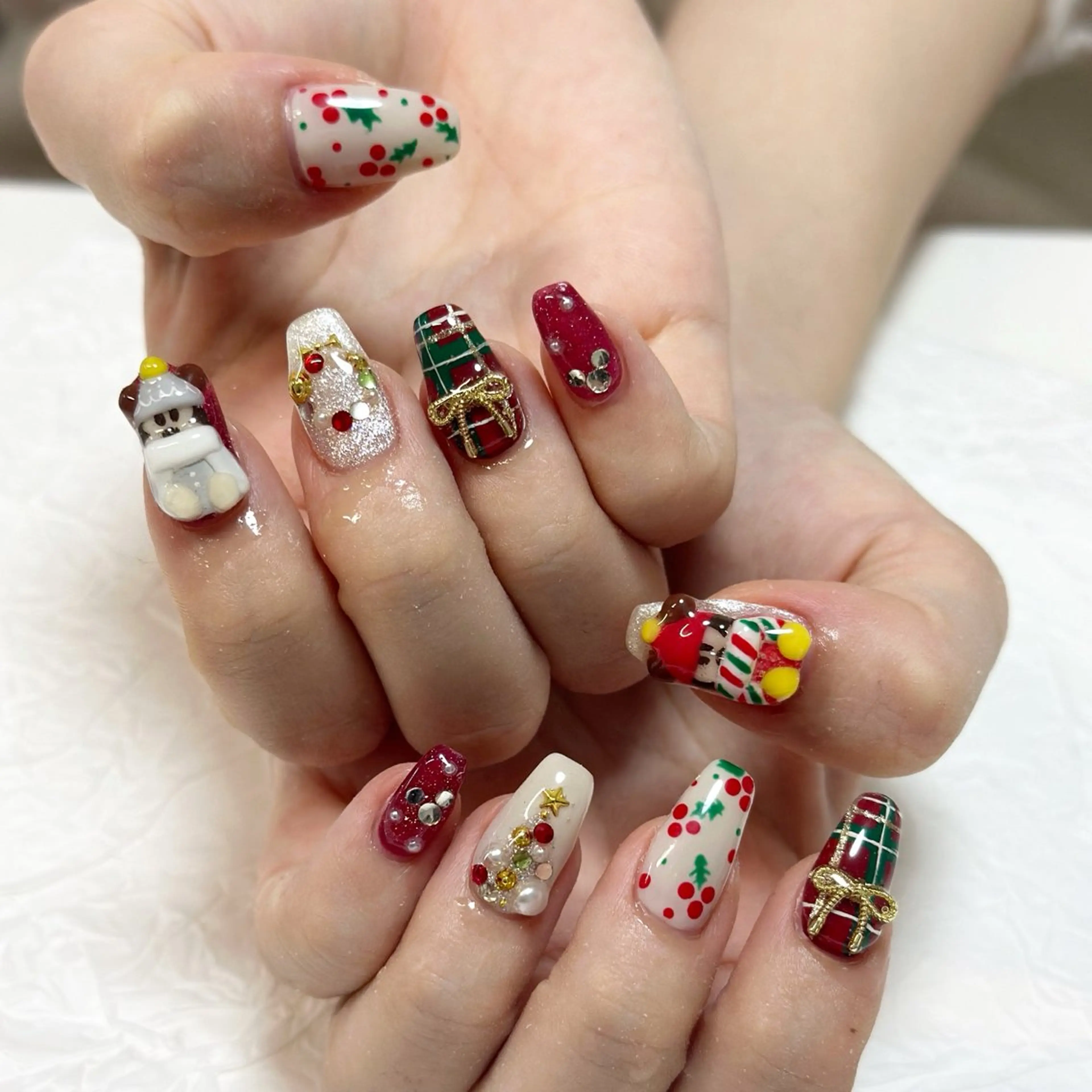 ネイル 冬ネイル クリスマス ♡Nailist yui♡のネイルデザイン