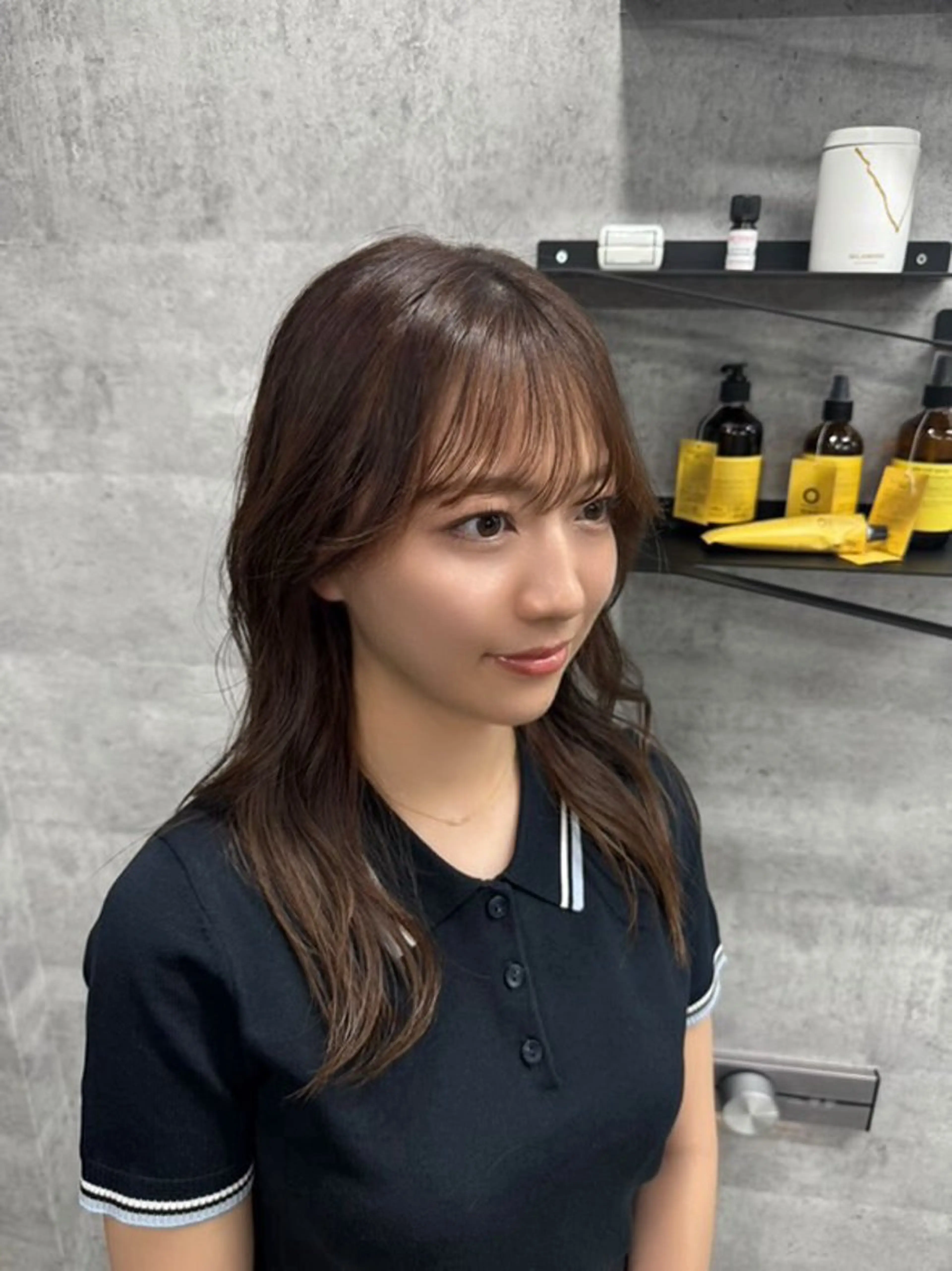 セミロング カラー あなたのお悩み改善" You"💚❤️💛のヘアスタイル