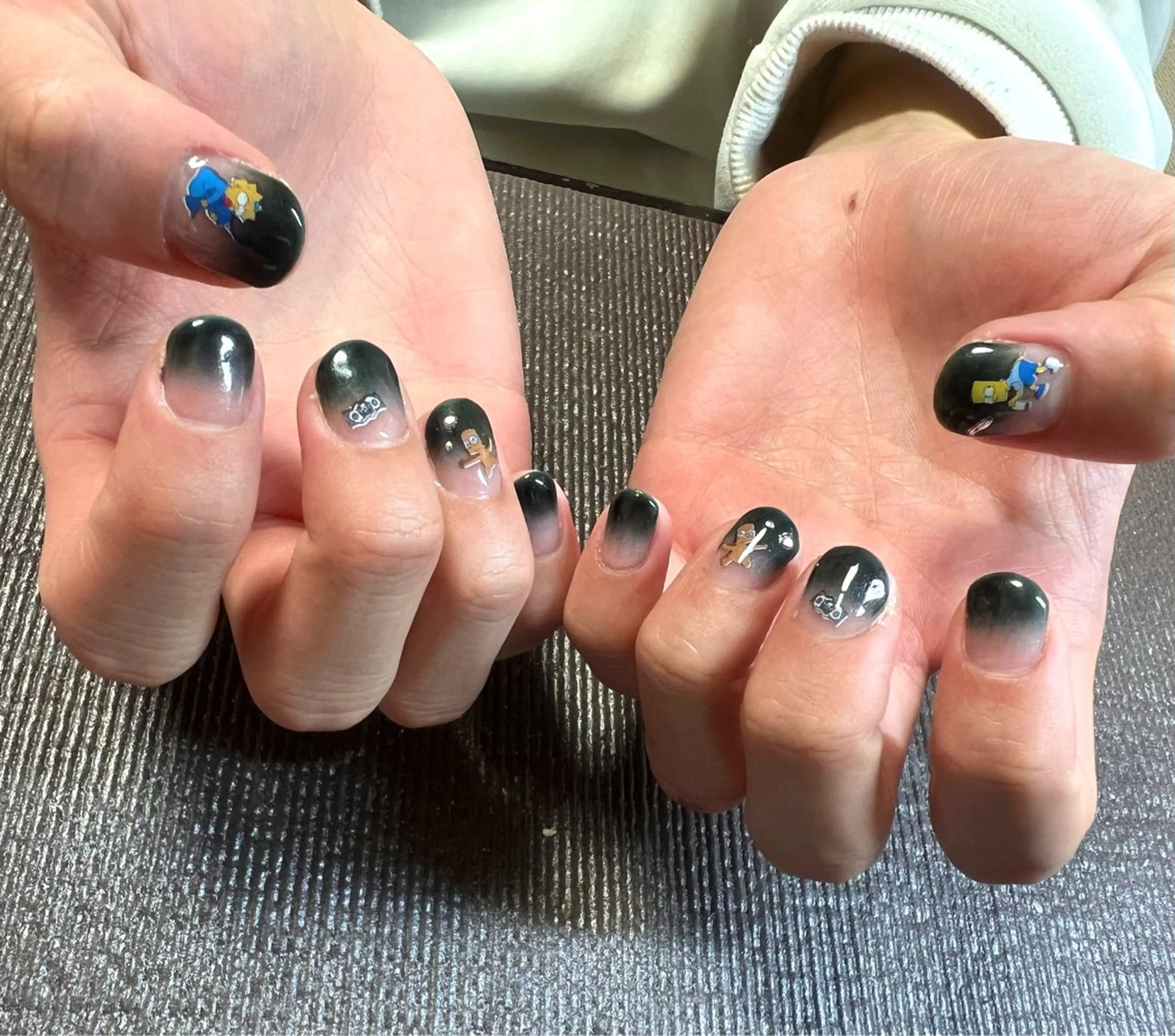 ネイル やつや ももかのネイルデザイン