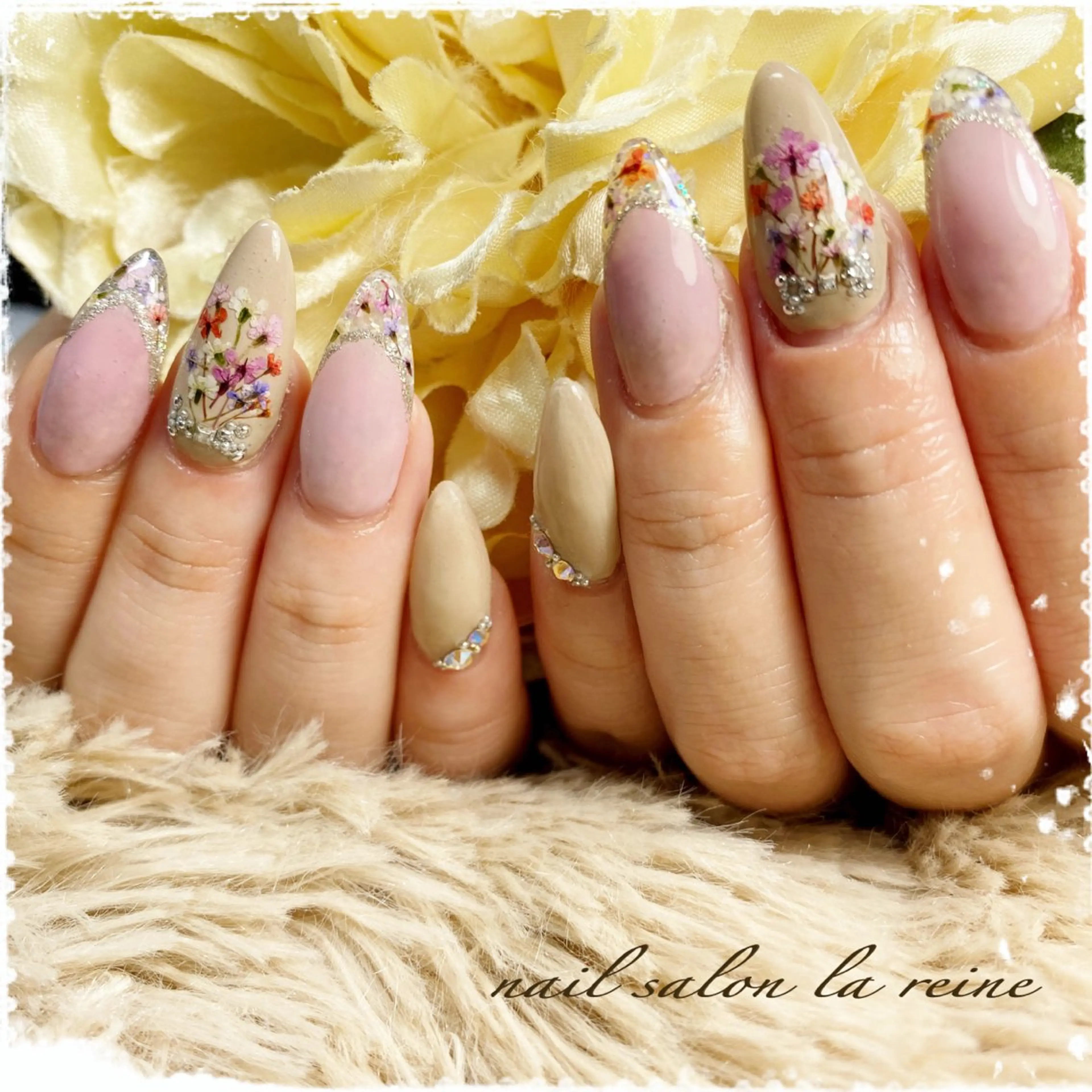 ネイル ハンドネイル nail salon  la reine所属・nail salon la reineのネイルデザイン