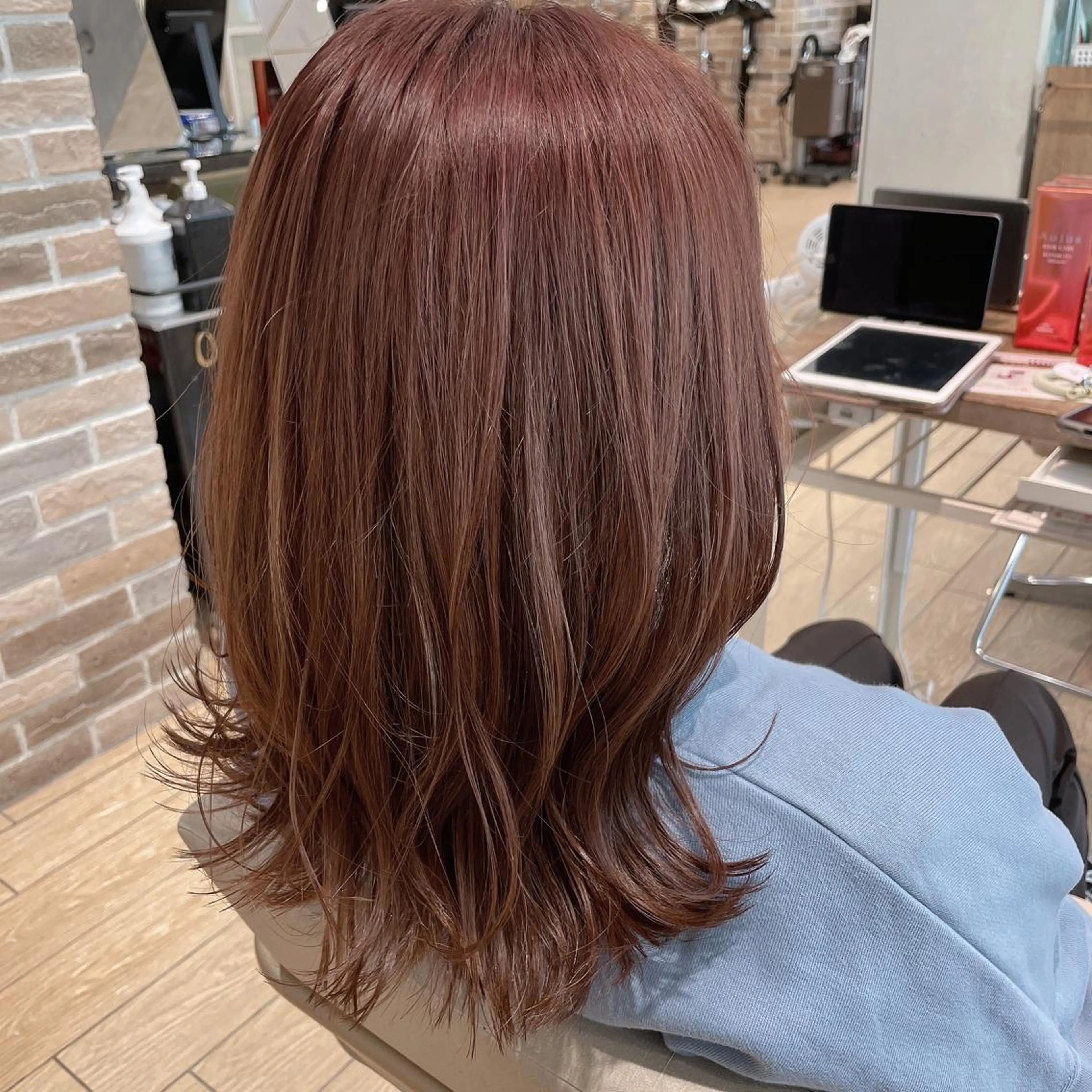 セミロング カラー 市原 大翼のヘアスタイル