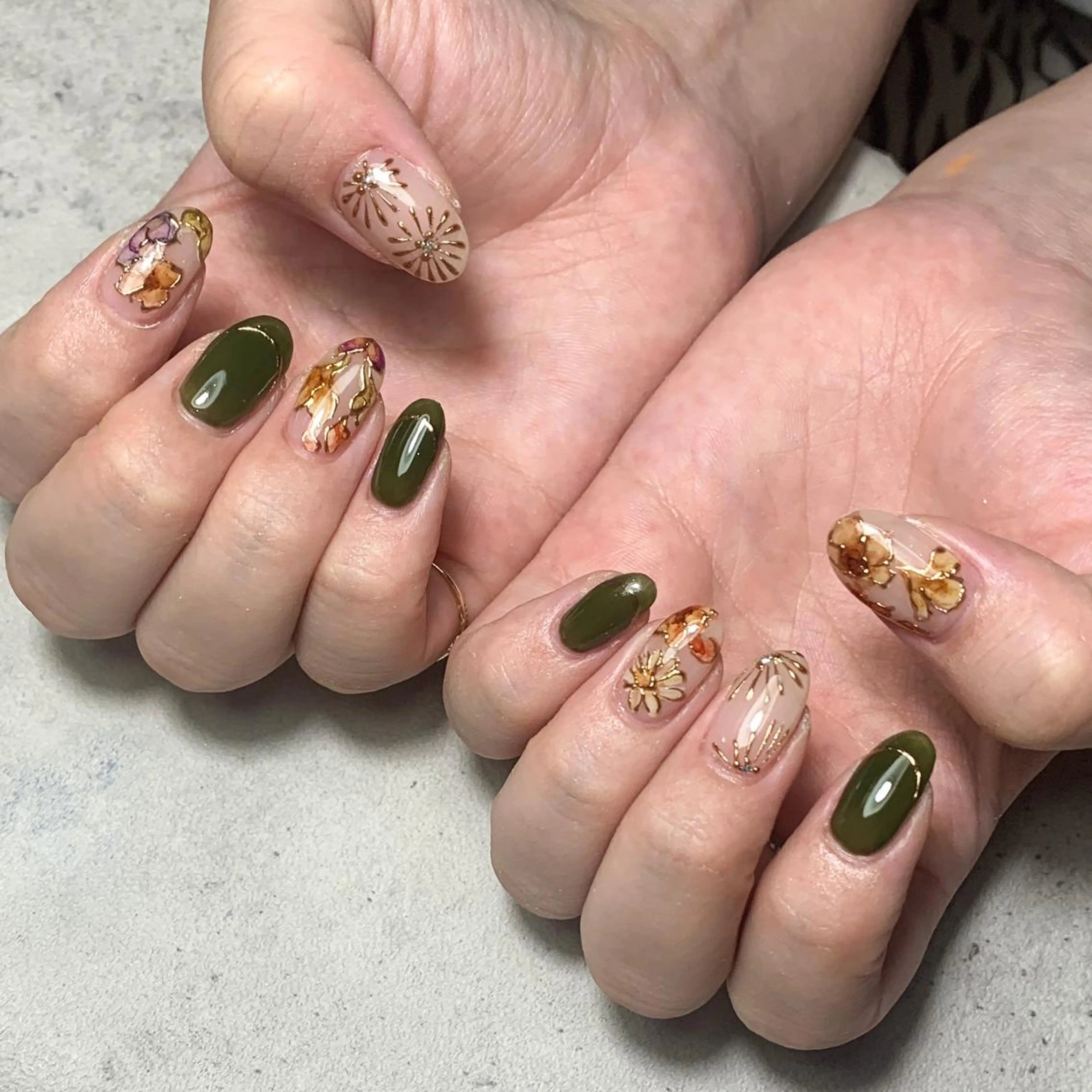 ネイル ハンドネイル FIORITURA aiのネイルデザイン