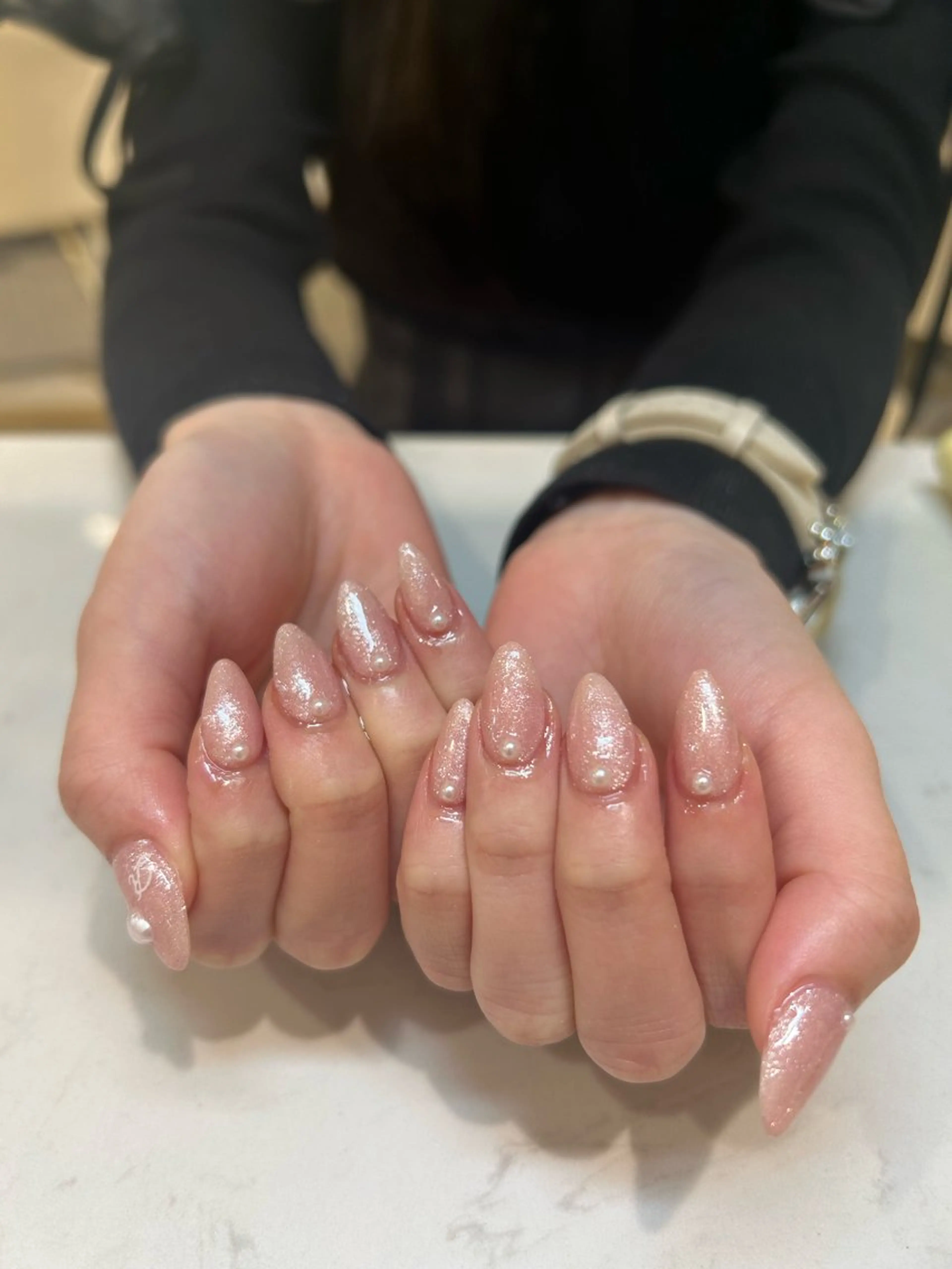 ネイル Raviy新宿店所属・やまだ ななせのネイルデザイン