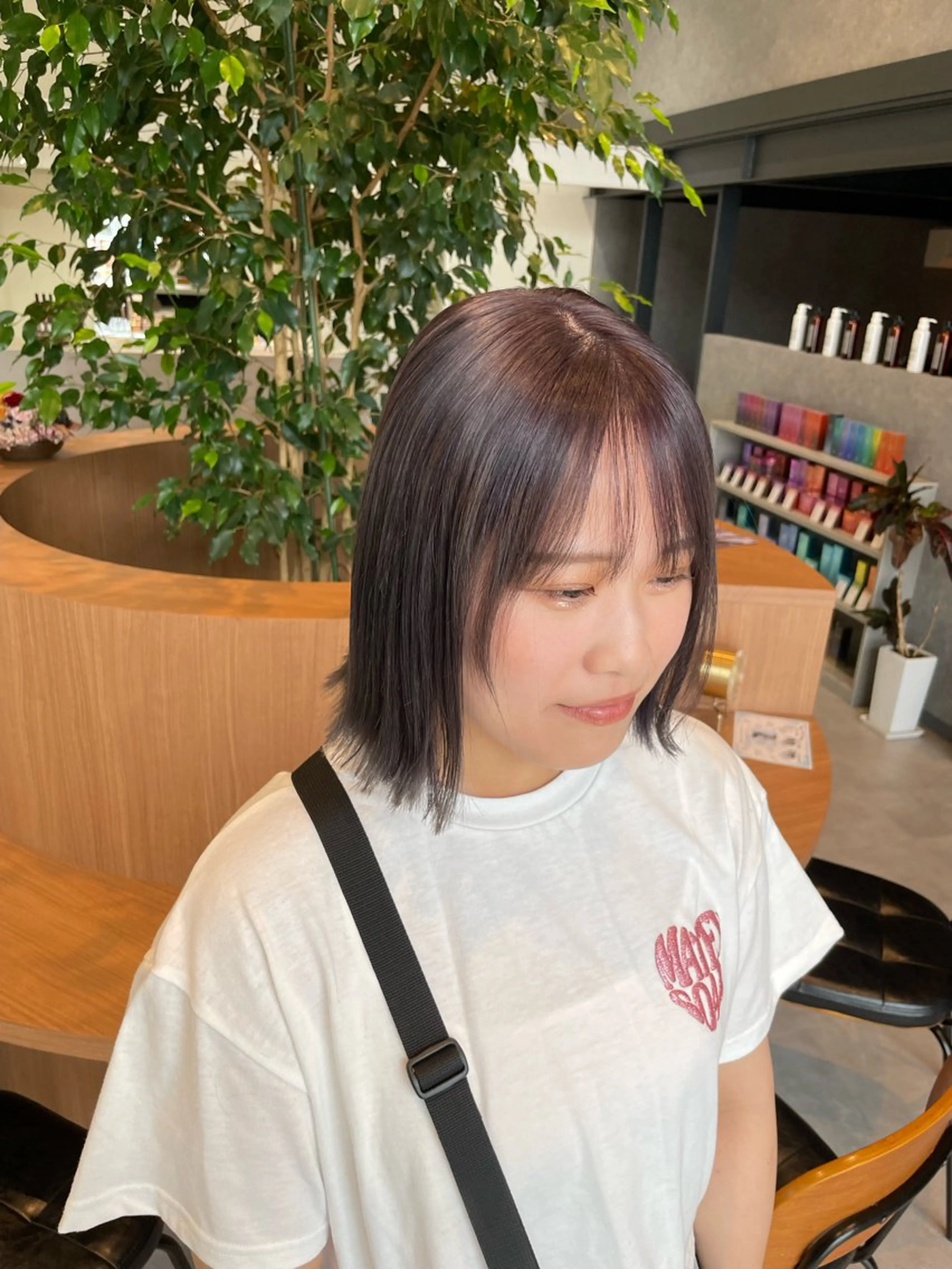 ミディアム カラー グレージュ ラベンダーカラー ラベンダーグレージュ ラベンダーグレー ボブ カット ヘアカラー ayaka |トレンドヘアのヘアスタイル