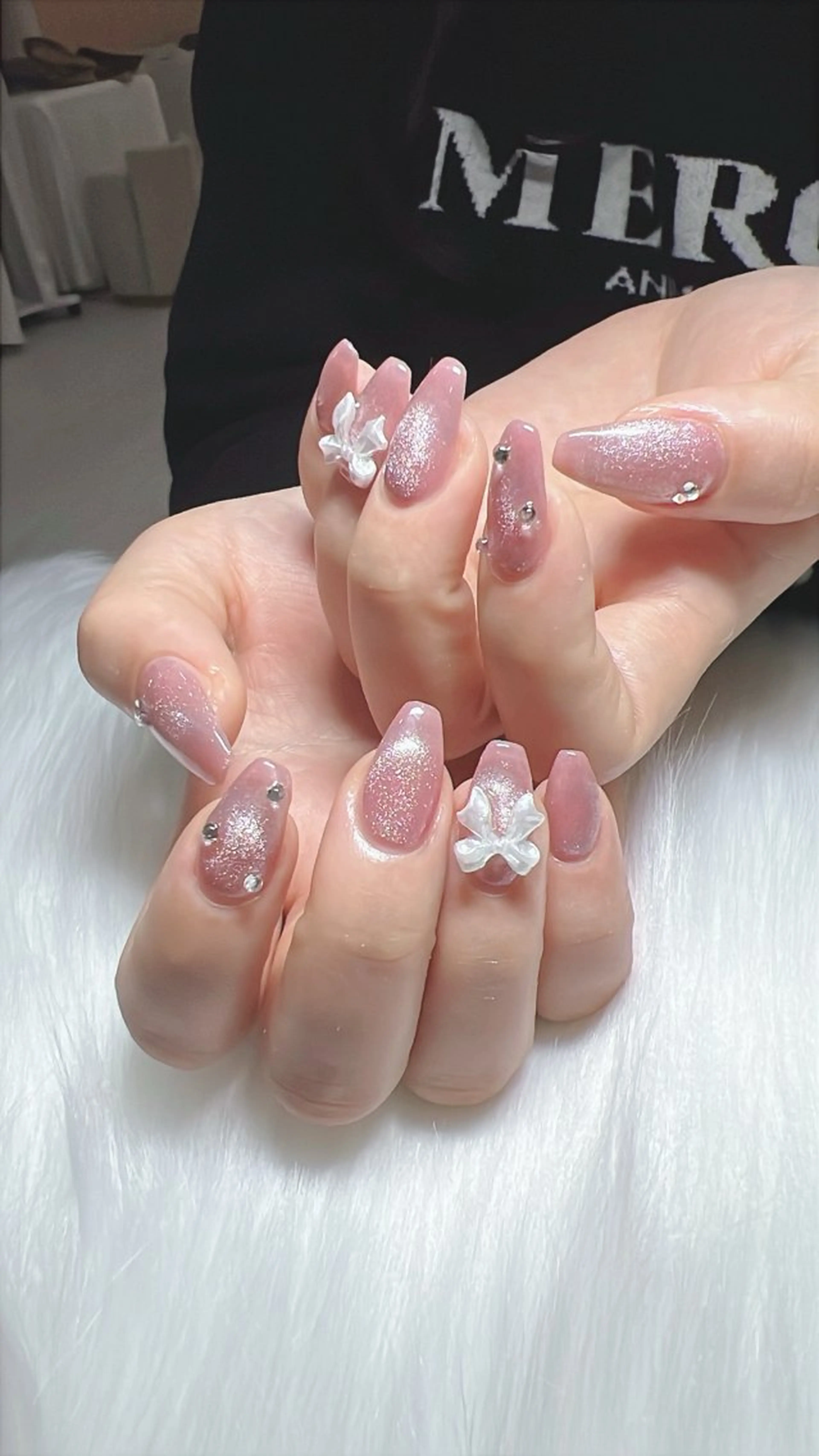 ネイル アートネイル ハンドネイル Annailsalon所属・アキ ちゃんのネイルデザイン