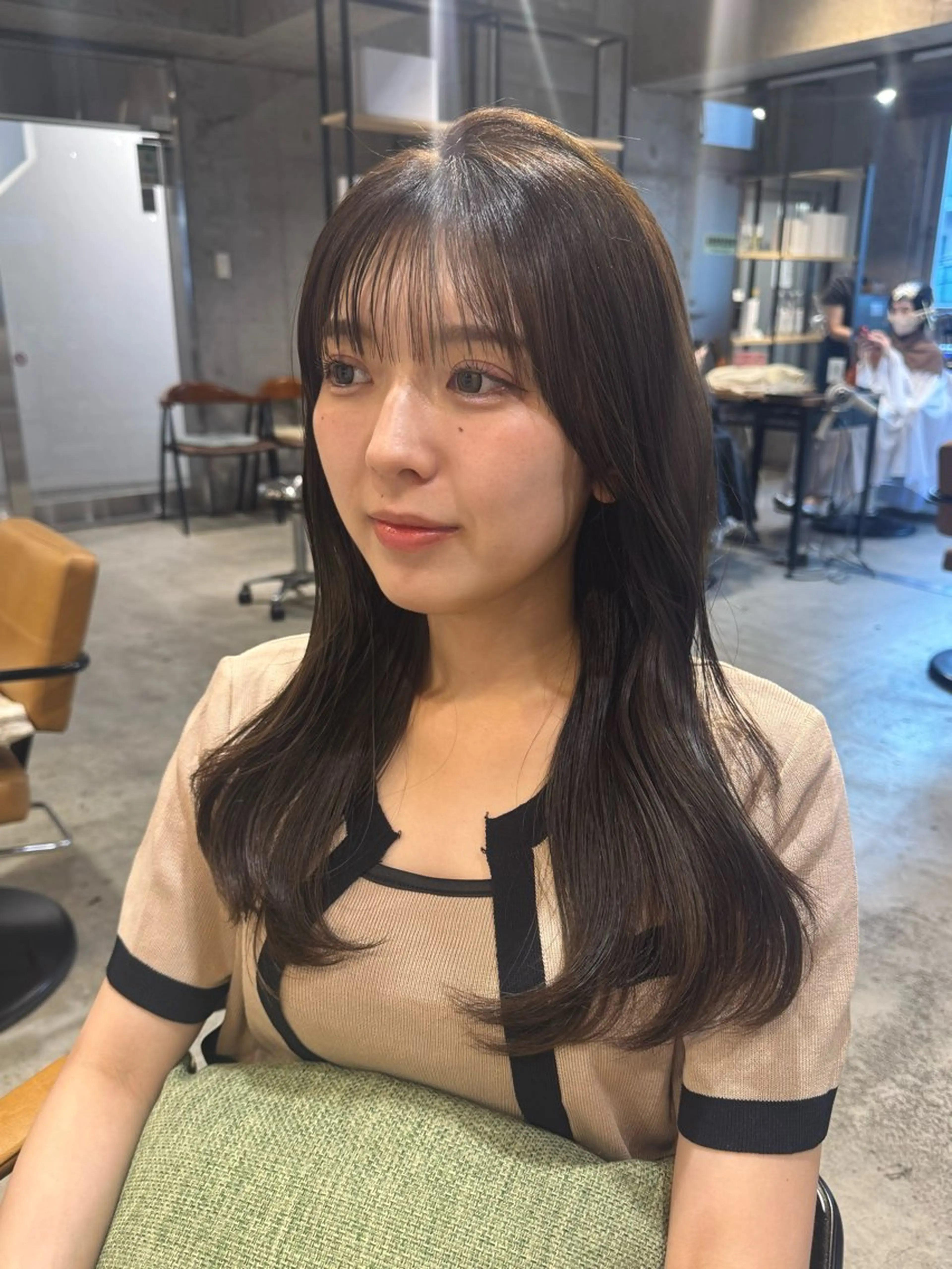 ロング カラー ヘアアレンジ グレージュ オリーブグレージュ オリーブグレー レイヤーカット カット ヘアカラー トリートメント ヘッドスパ 顔まわり/艶カラー/ 🤎himari🤎のヘアスタイル