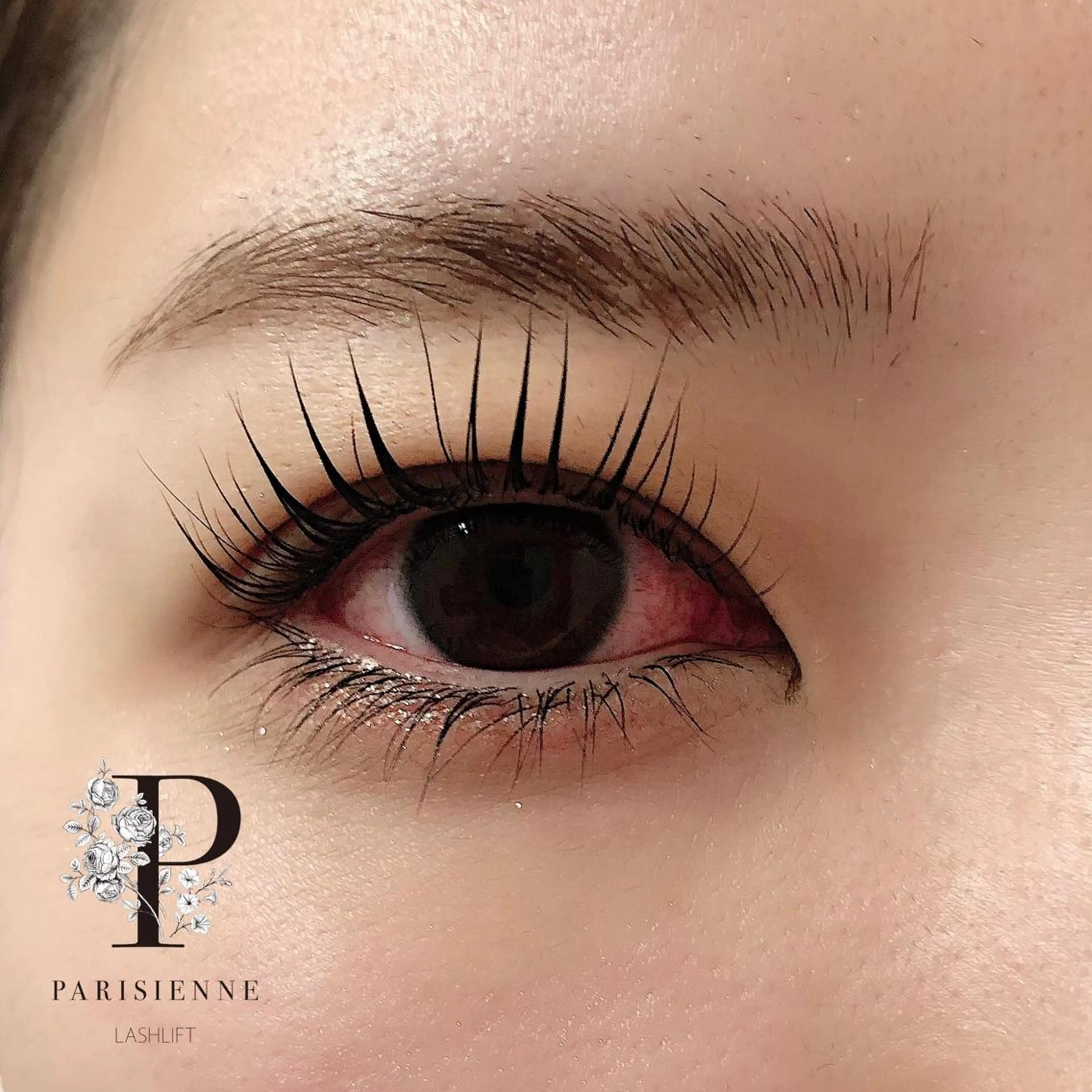 マツエク・マツパ まつげ屋さんLAPU所属・まつげ屋さんLAPU AYAKAのマツエク・マツパデザイン