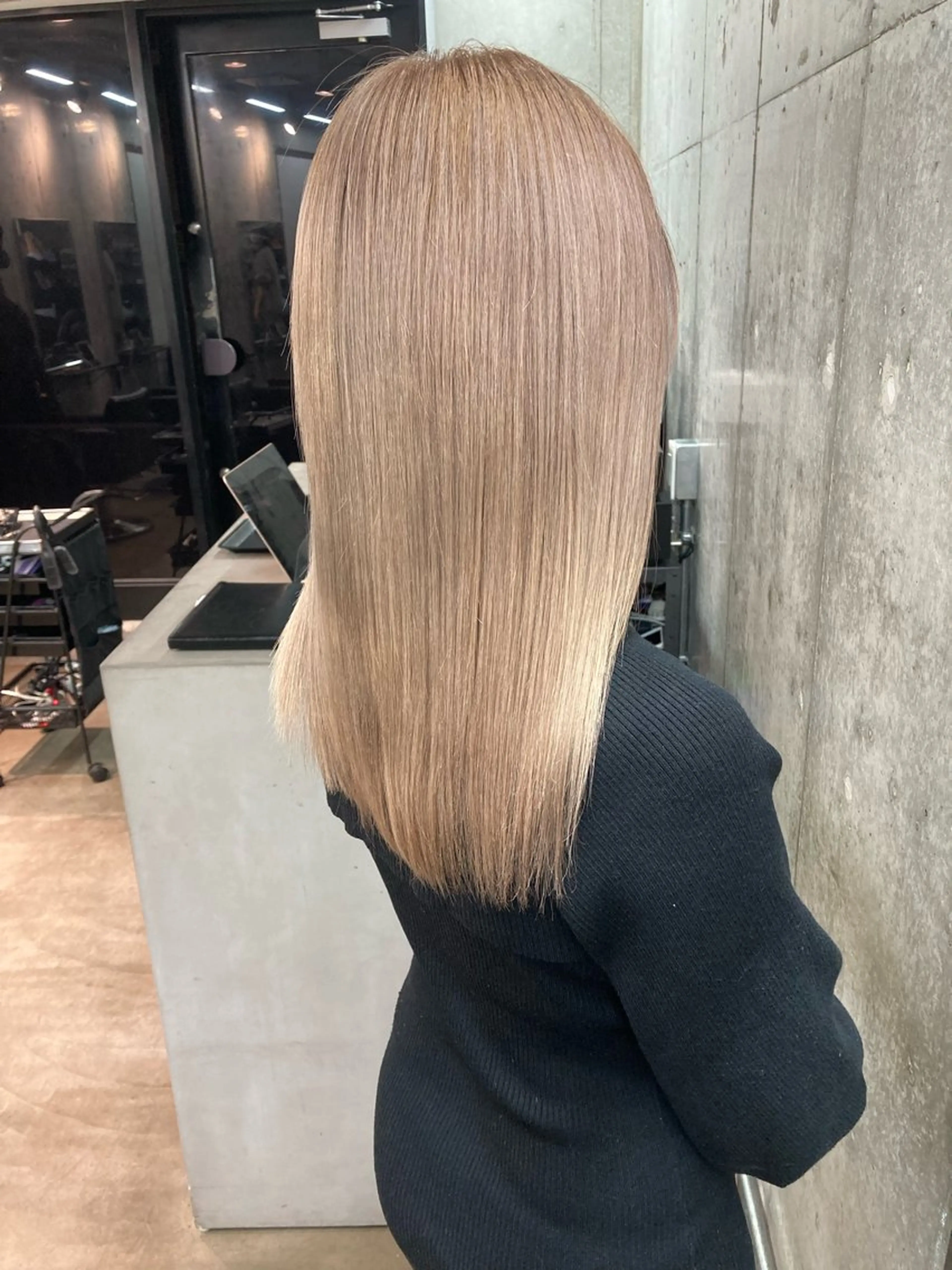 ミディアム カラー ヘアカラー ✨最安値✨エクステ カラー🌼つきな🌼のヘアスタイル