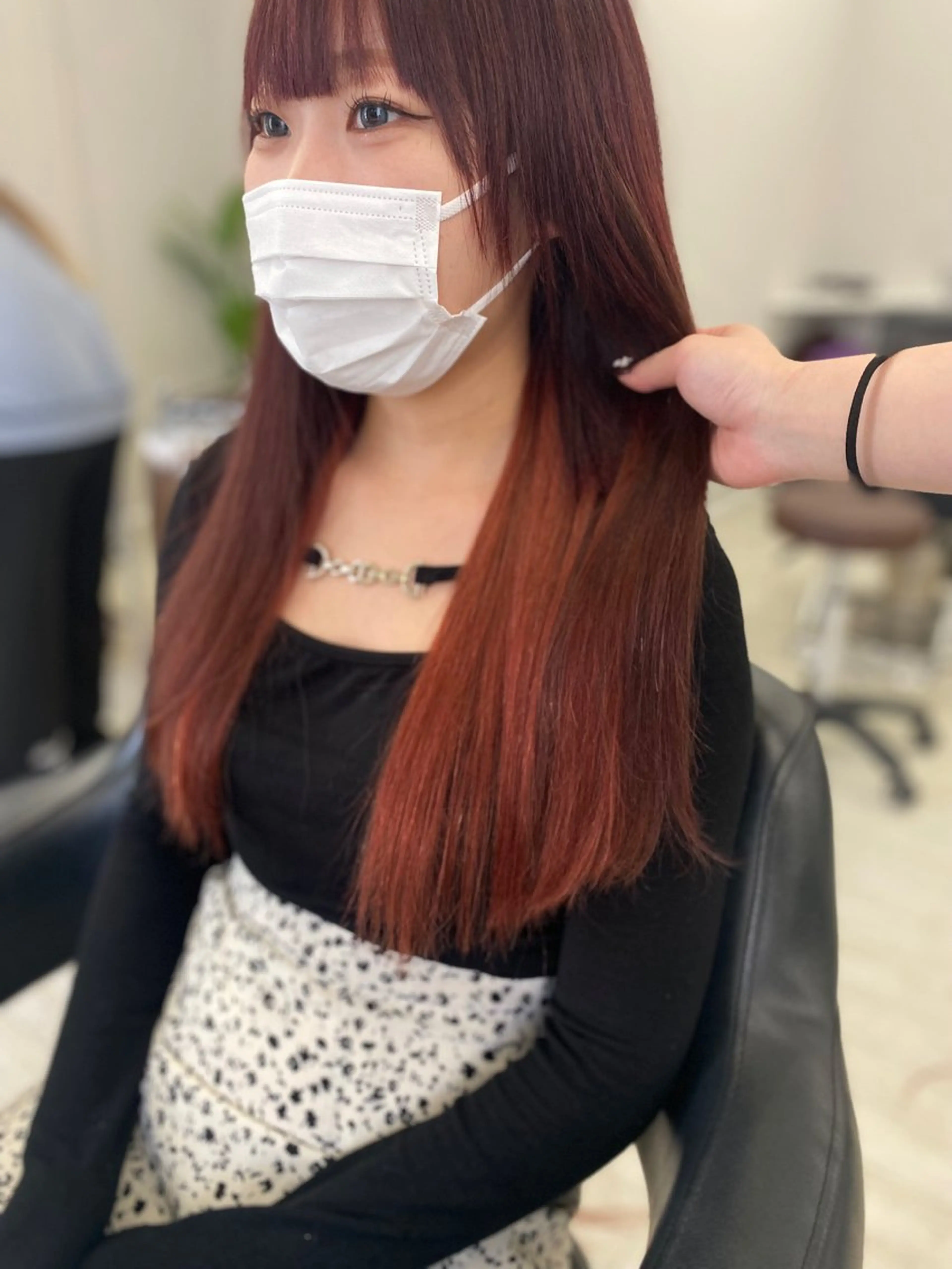 ロング エクステ SAPPHIRE豊橋所属・三浦 美鈴のヘアスタイル