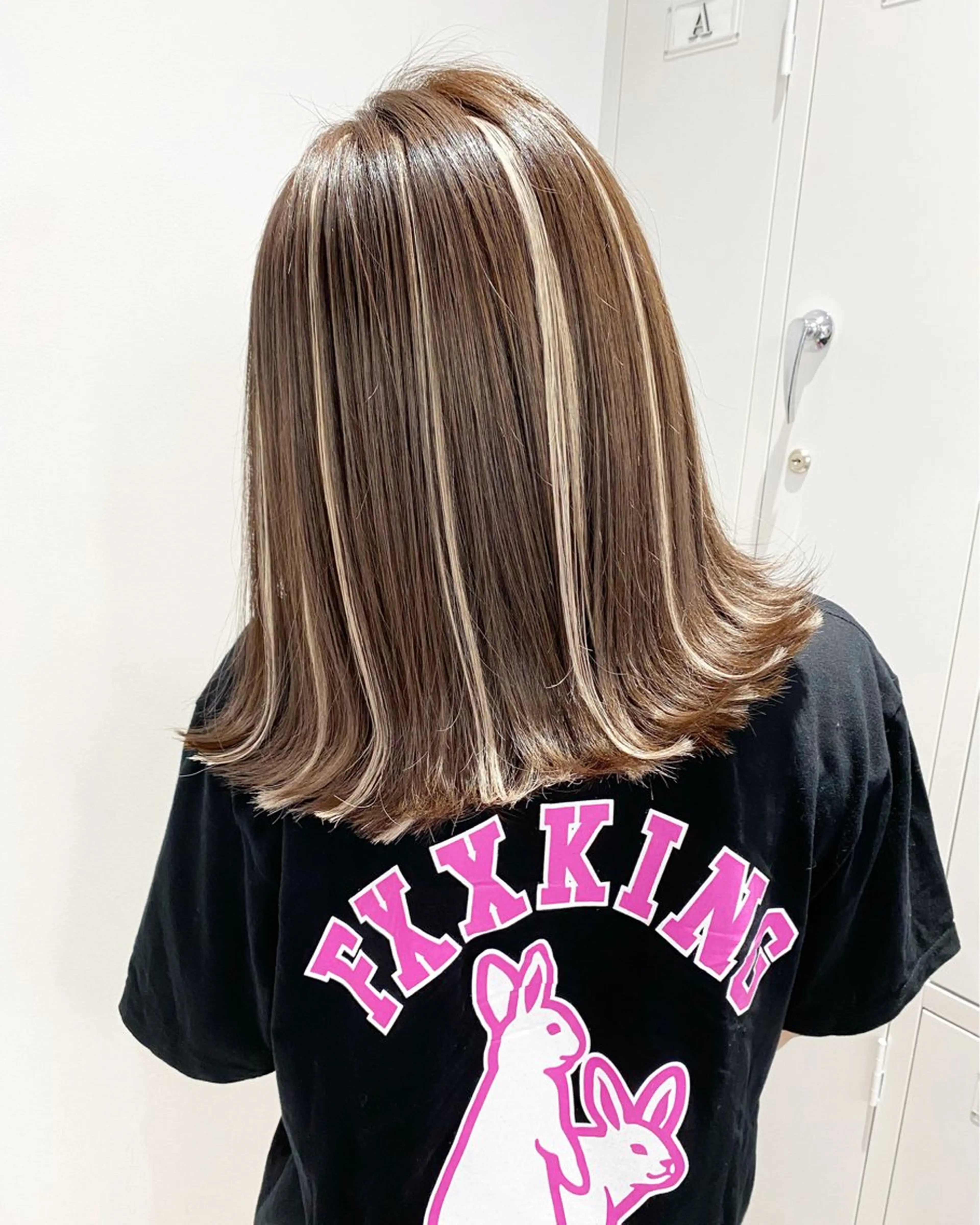 ミディアム シールエクステ エクステ ヘアサロンelyts 表参道店のヘアスタイル