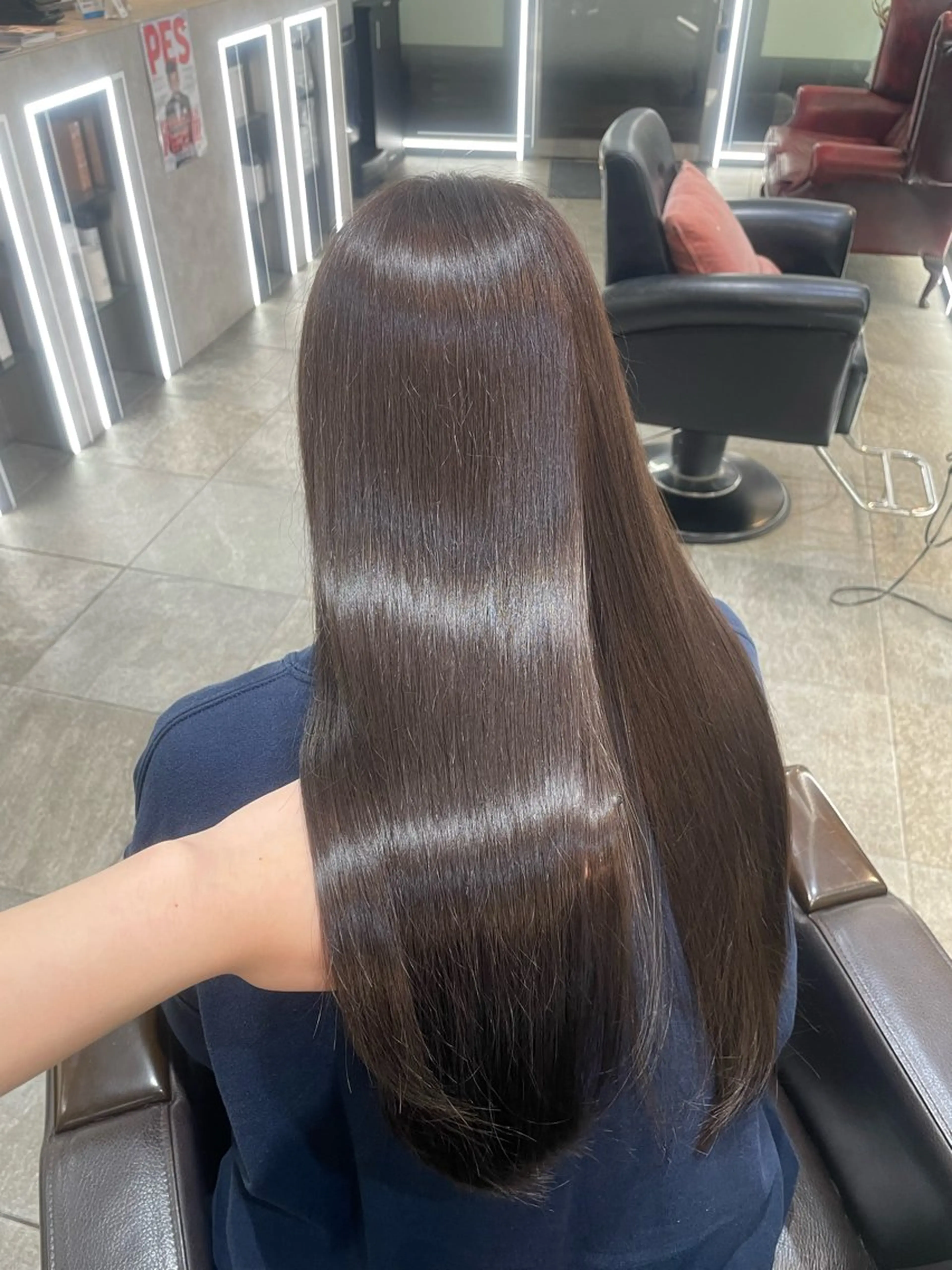 ロング カット ヘアカラー lift by mag所属・ユナ ナチュラル／透明感のヘアスタイル