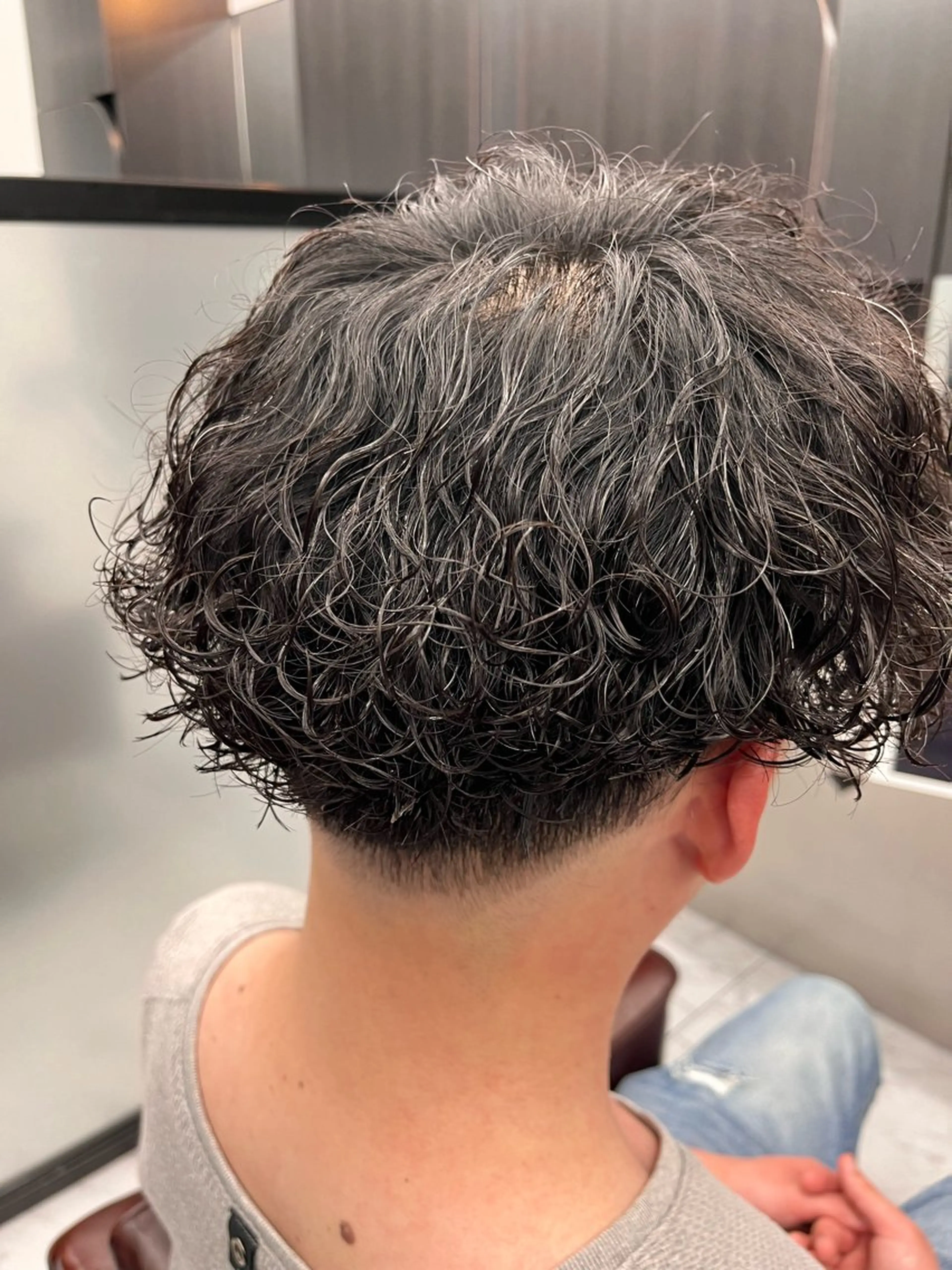 ショート パーマ メンズ メンズパーマ 波巻きパーマ 🔥メンズ専門 /福島慶也🔥のヘアスタイル