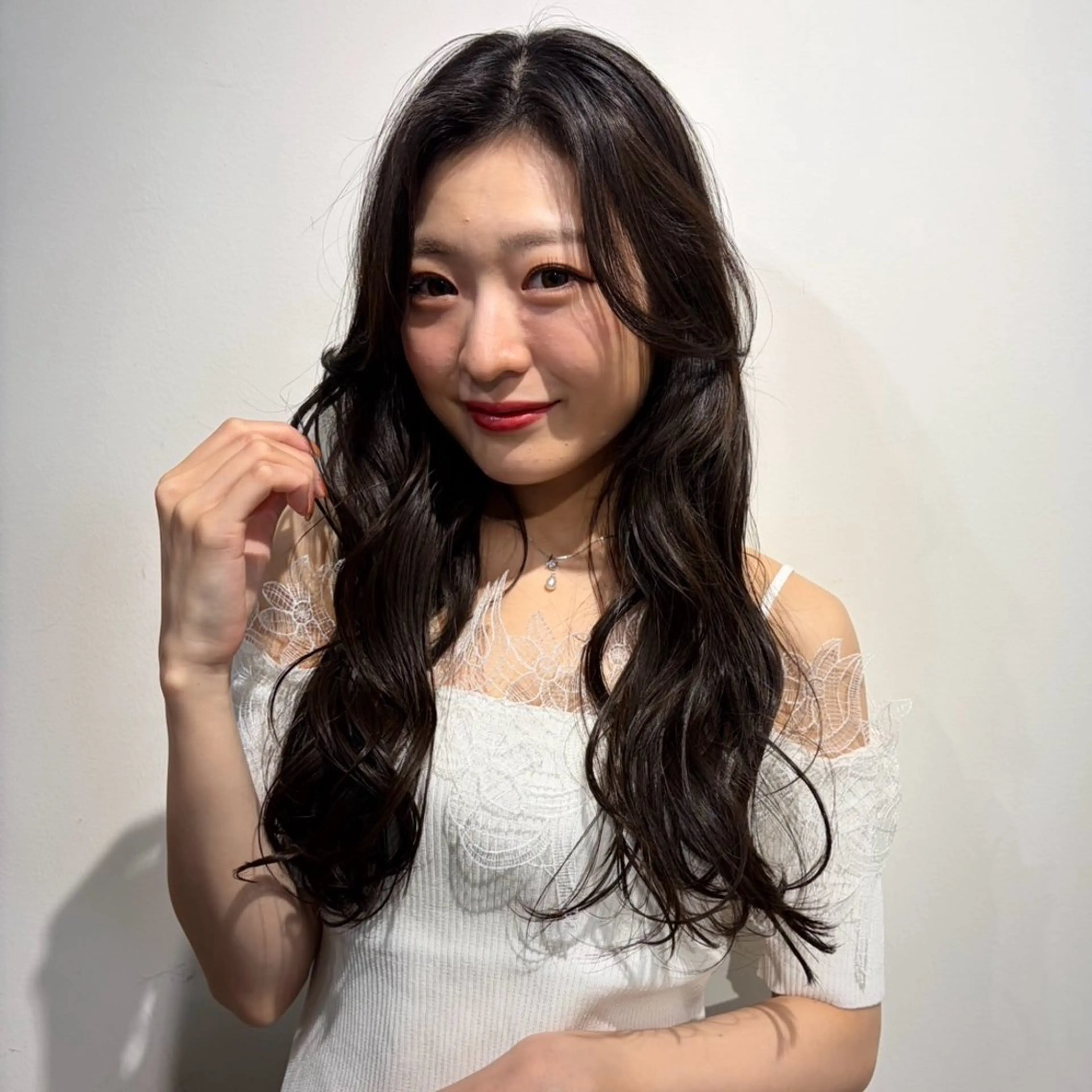 ロング レイヤーカット ローレイヤー カット ヘアカラー トリートメント 髪質改善/ 透明感/rinaのヘアスタイル