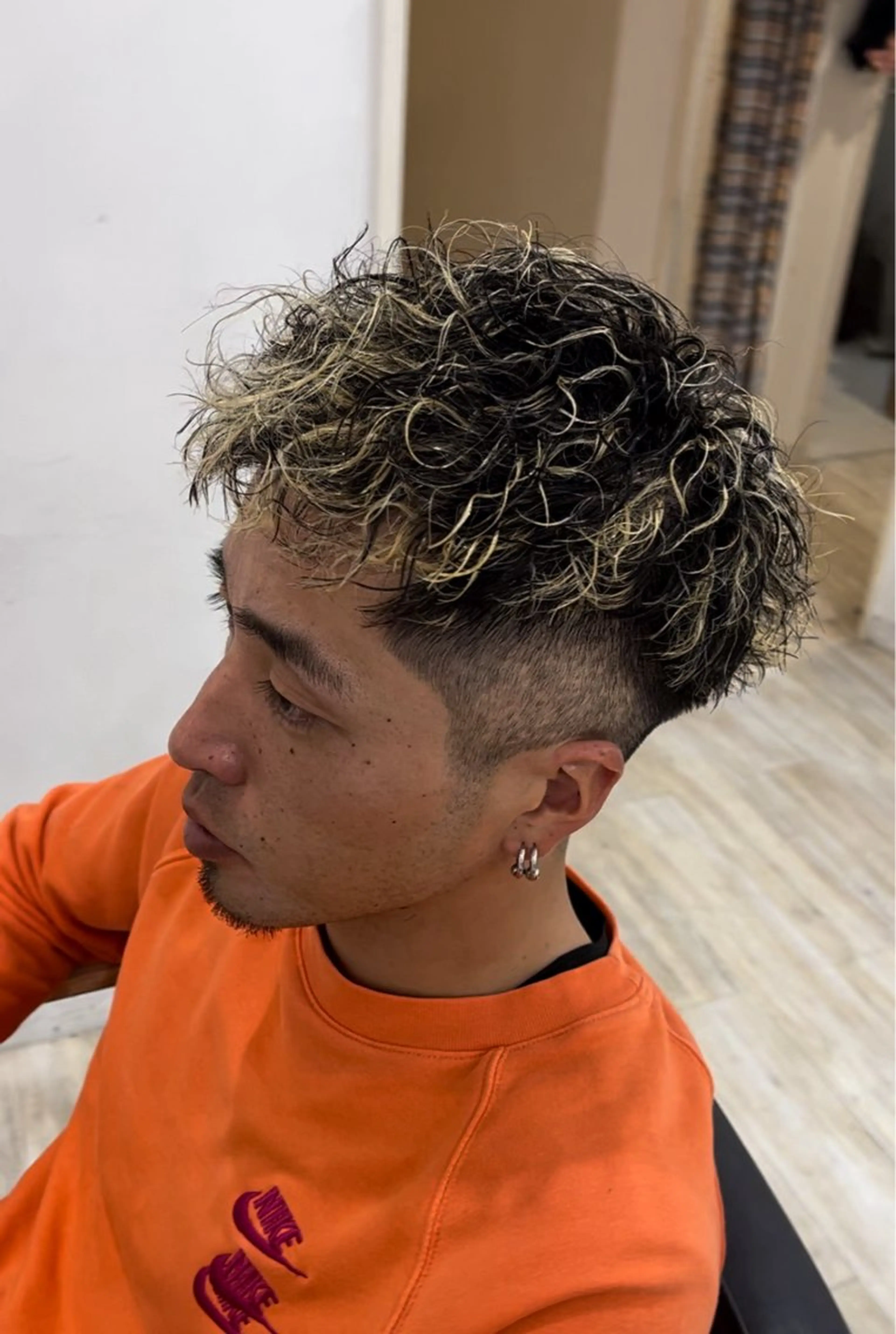 ショート カラー パーマ メンズ Utata  literie所属・嵯峨 大地／パーマ／ ハード系／特殊系のヘアスタイル