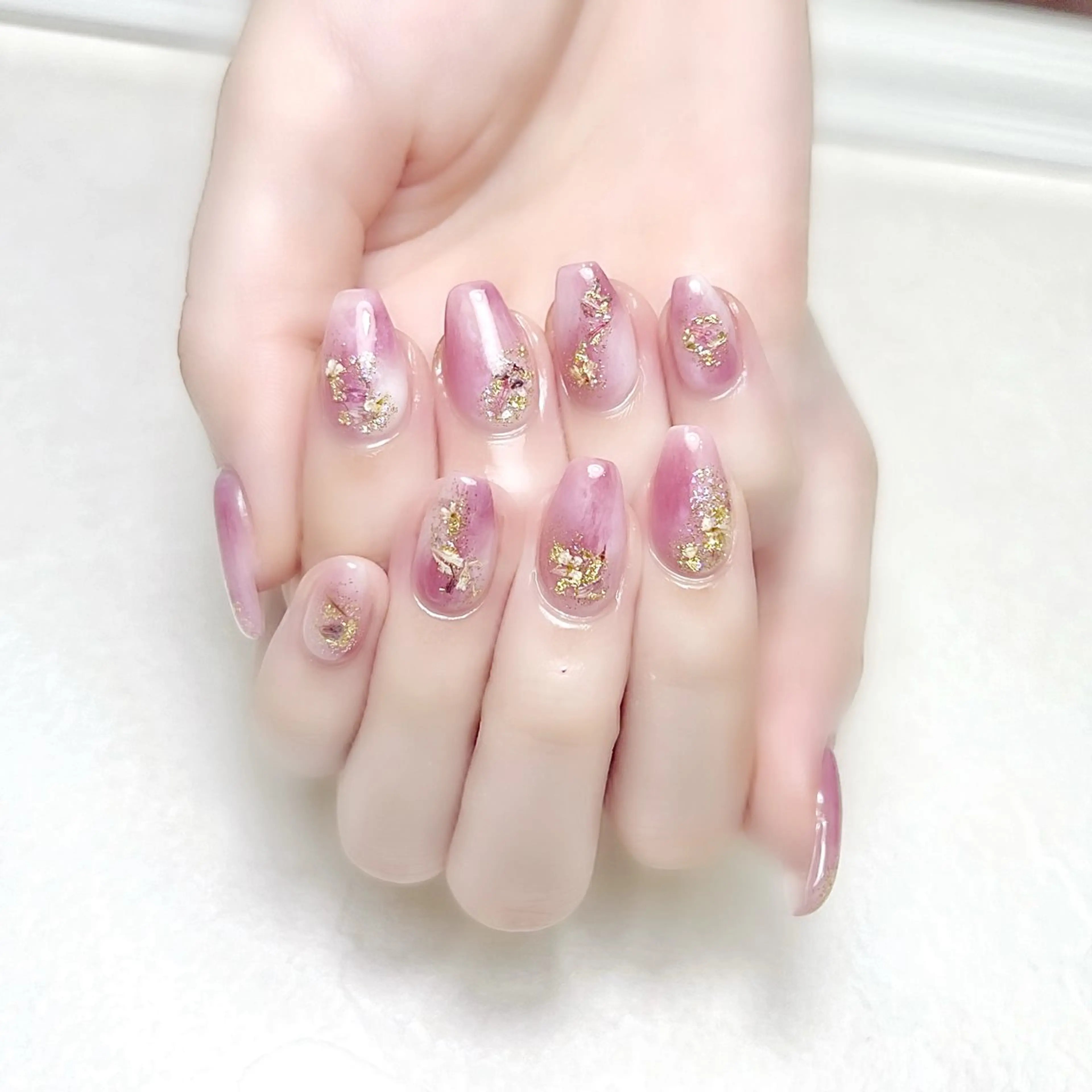 ネイル キラキラネイル ニュアンスネイル rouse nail RISATOのネイルデザイン