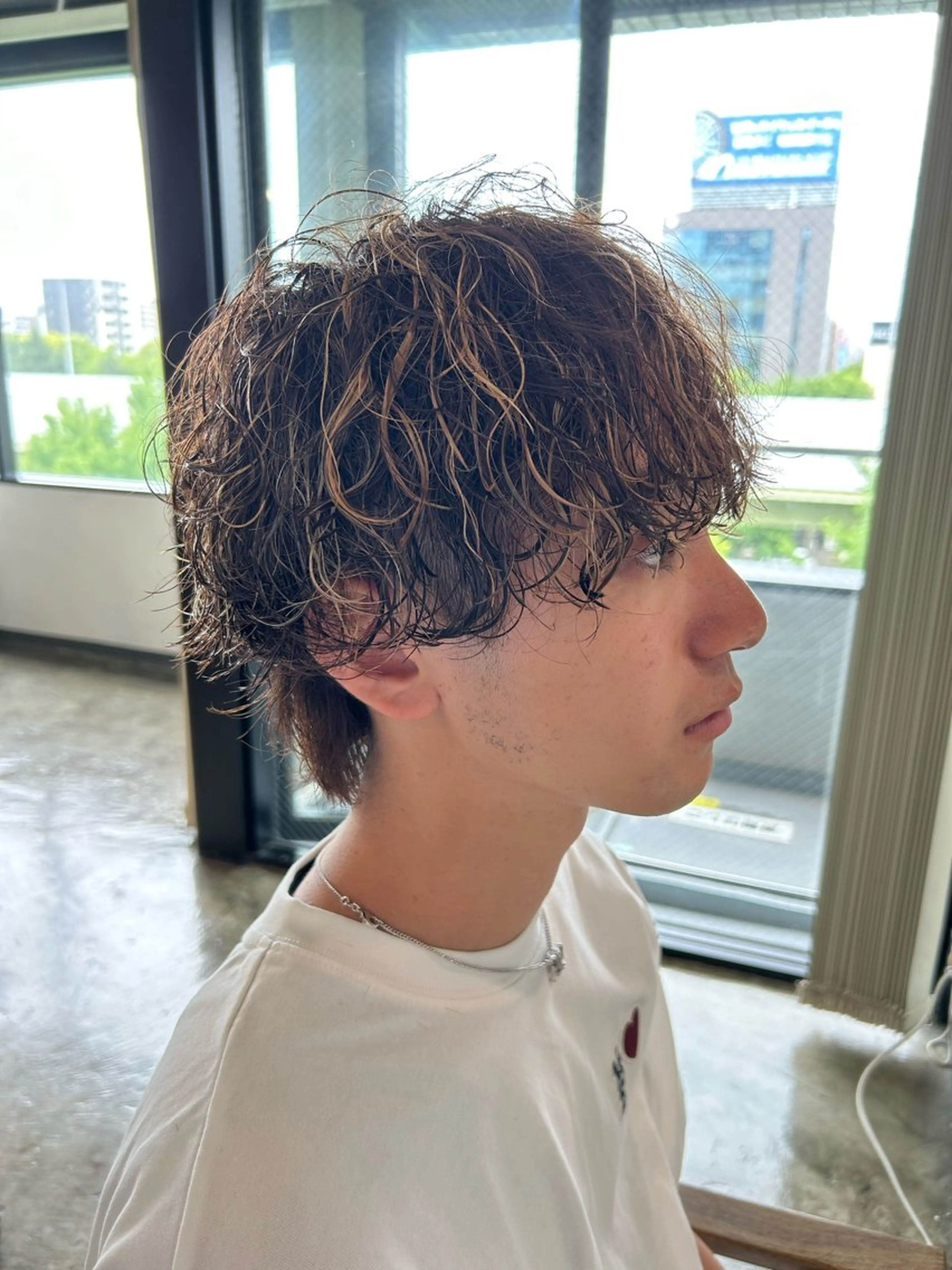 ショート パーマ メンズ センターパート ダウンパーマ カルマパーマ メンズ韓国風 マッシュ become men's hair 名駅店所属・名駅/フェザーパーマ 韓国ヘア/森岡のヘアスタイル