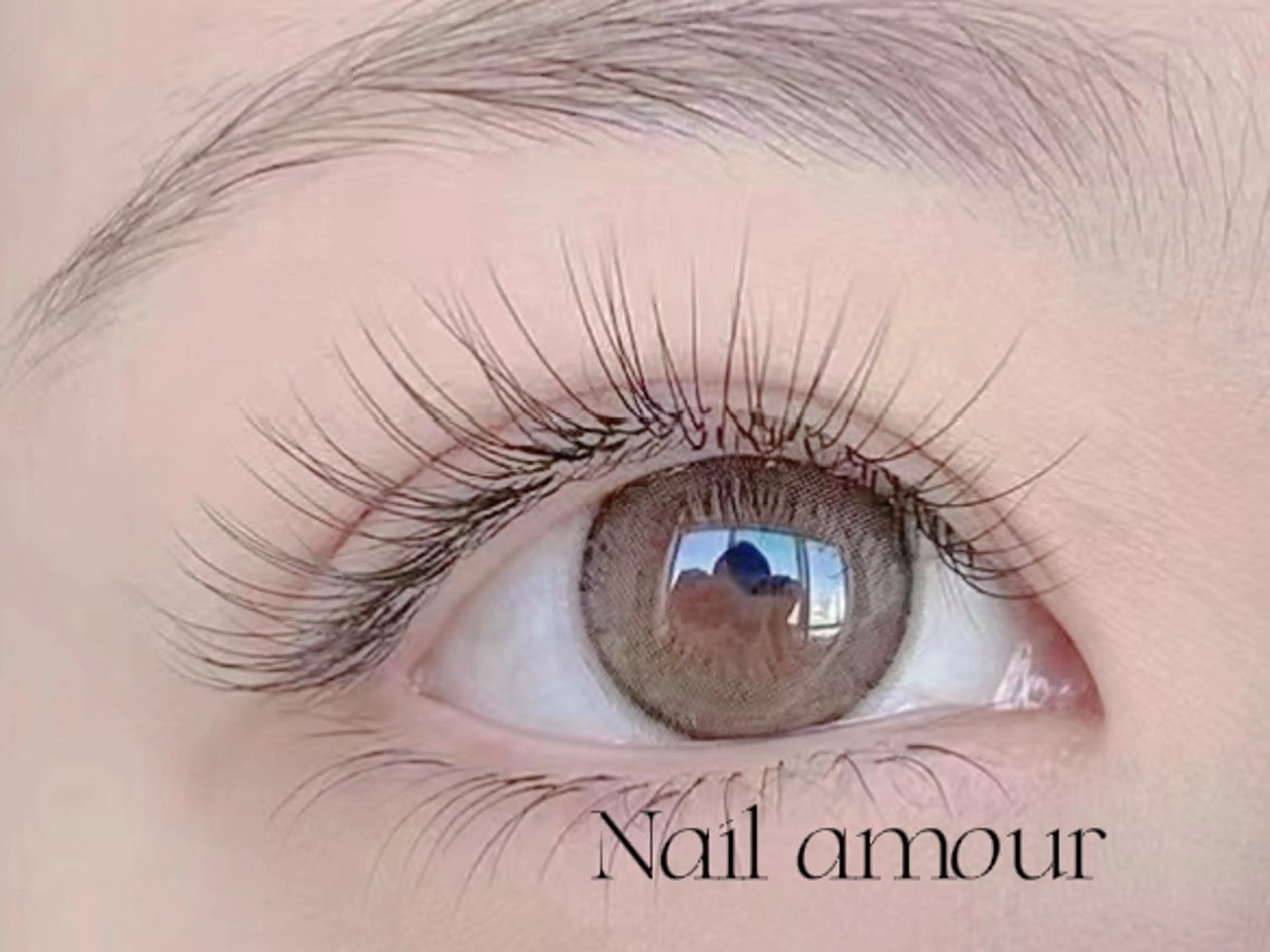 マツエク・マツパ ナチュラル マツエク Amour Eyelash所属・Amour Eyelashのネイルデザイン