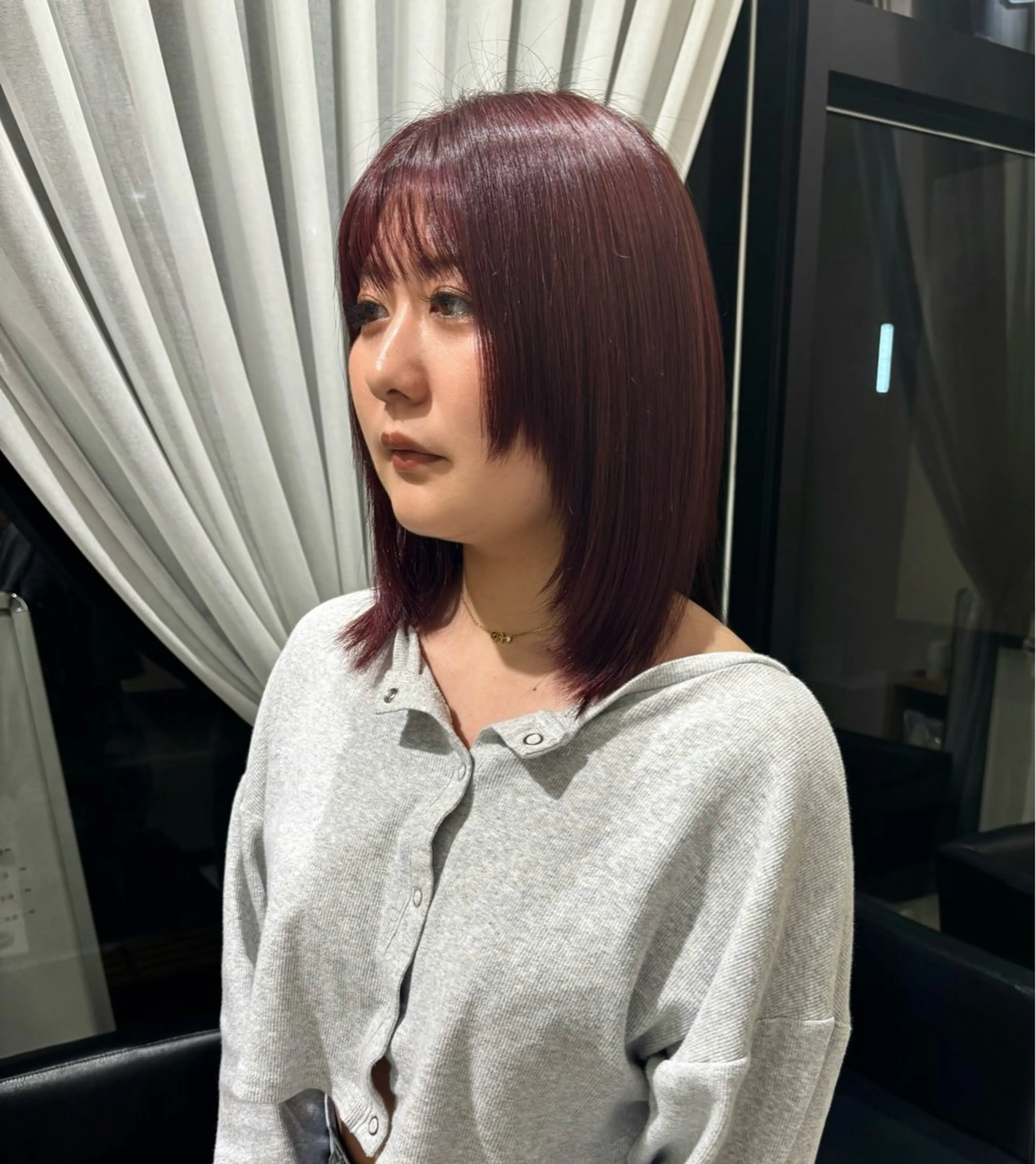ミディアム カラー レッドカラー ヘアカラー 辻村 彩華のヘアスタイル